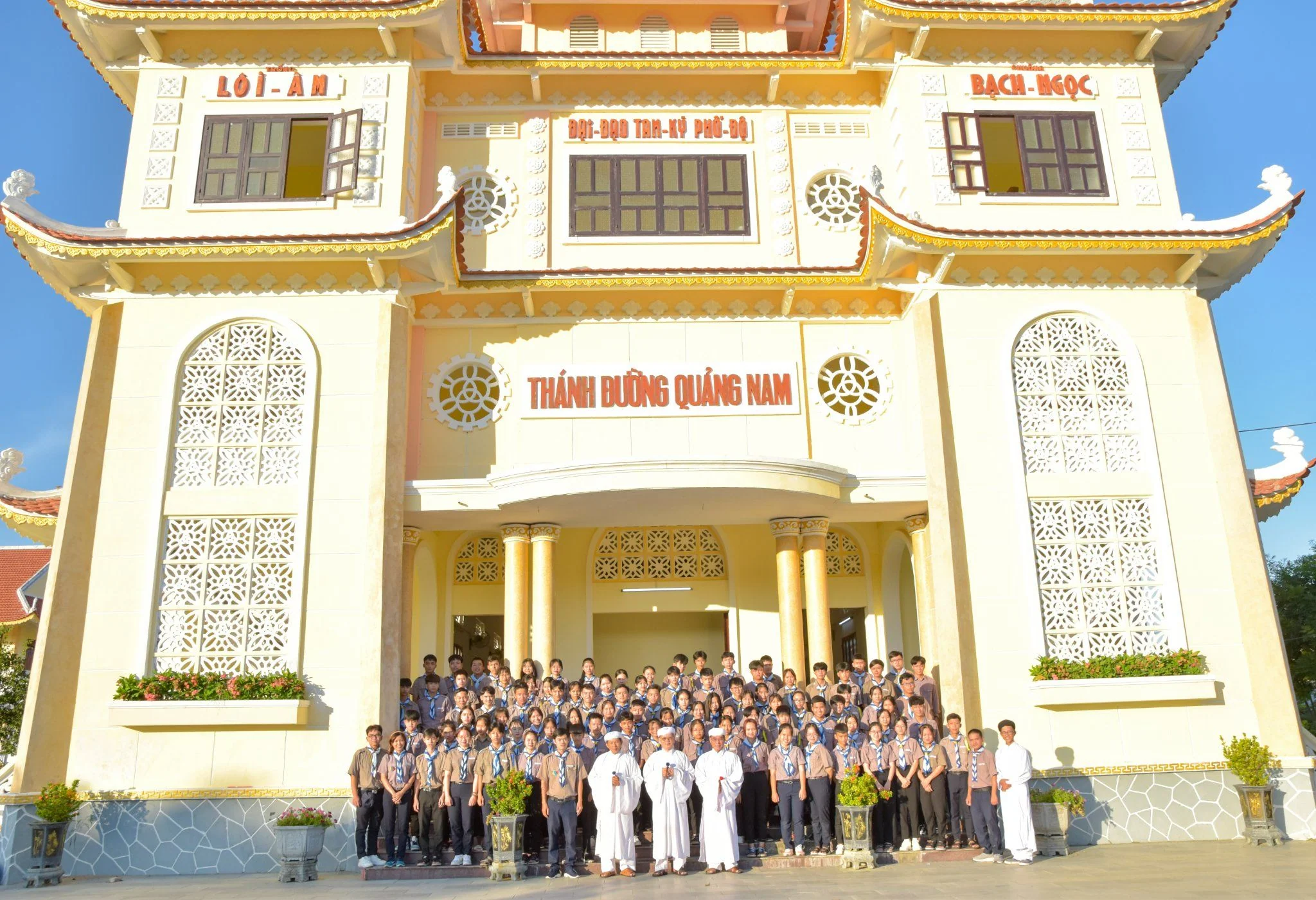 Khóa Tu Tập Thành Nhân
