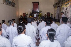 Hình ảnh: Dâng lễ cầu nguyện