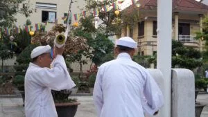 Hình ảnh: Dâng lễ cầu nguyện