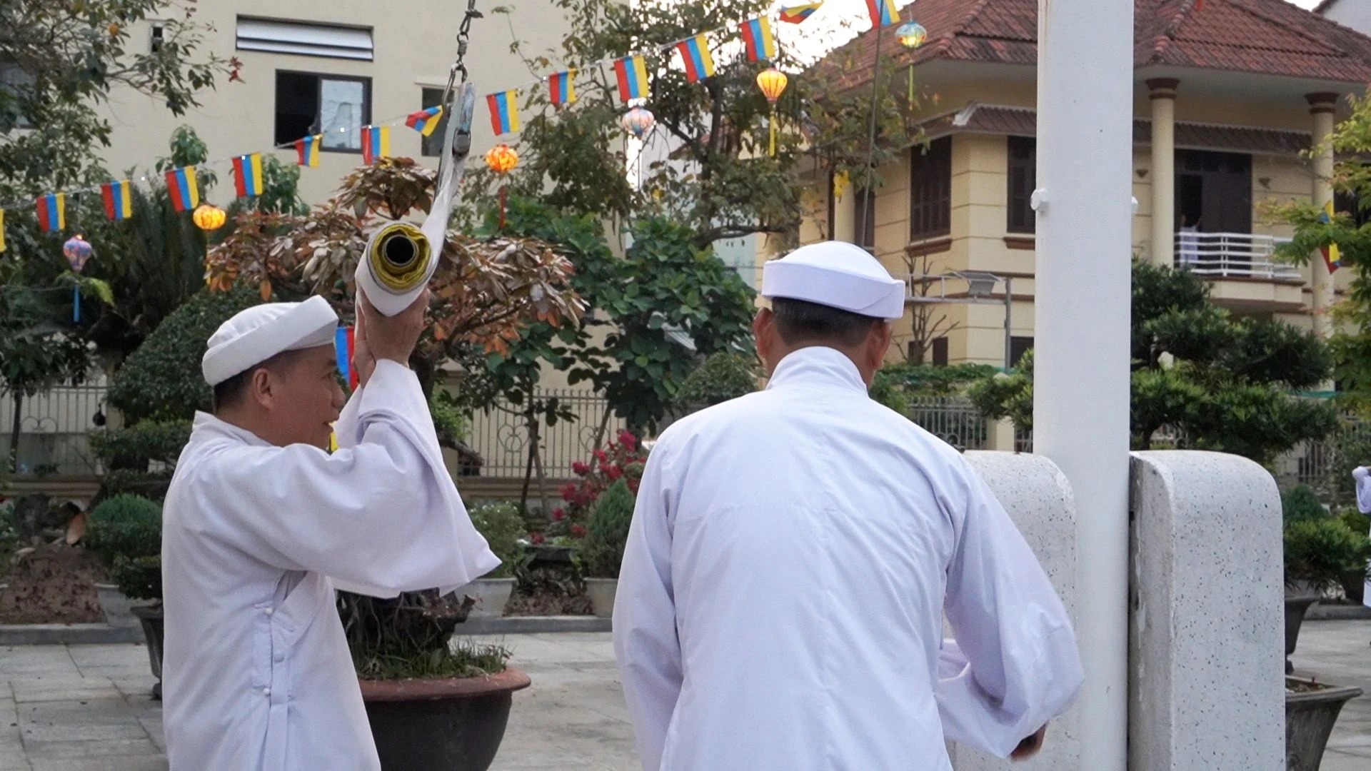 Dâng lễ cầu nguyện – ảnh 6
