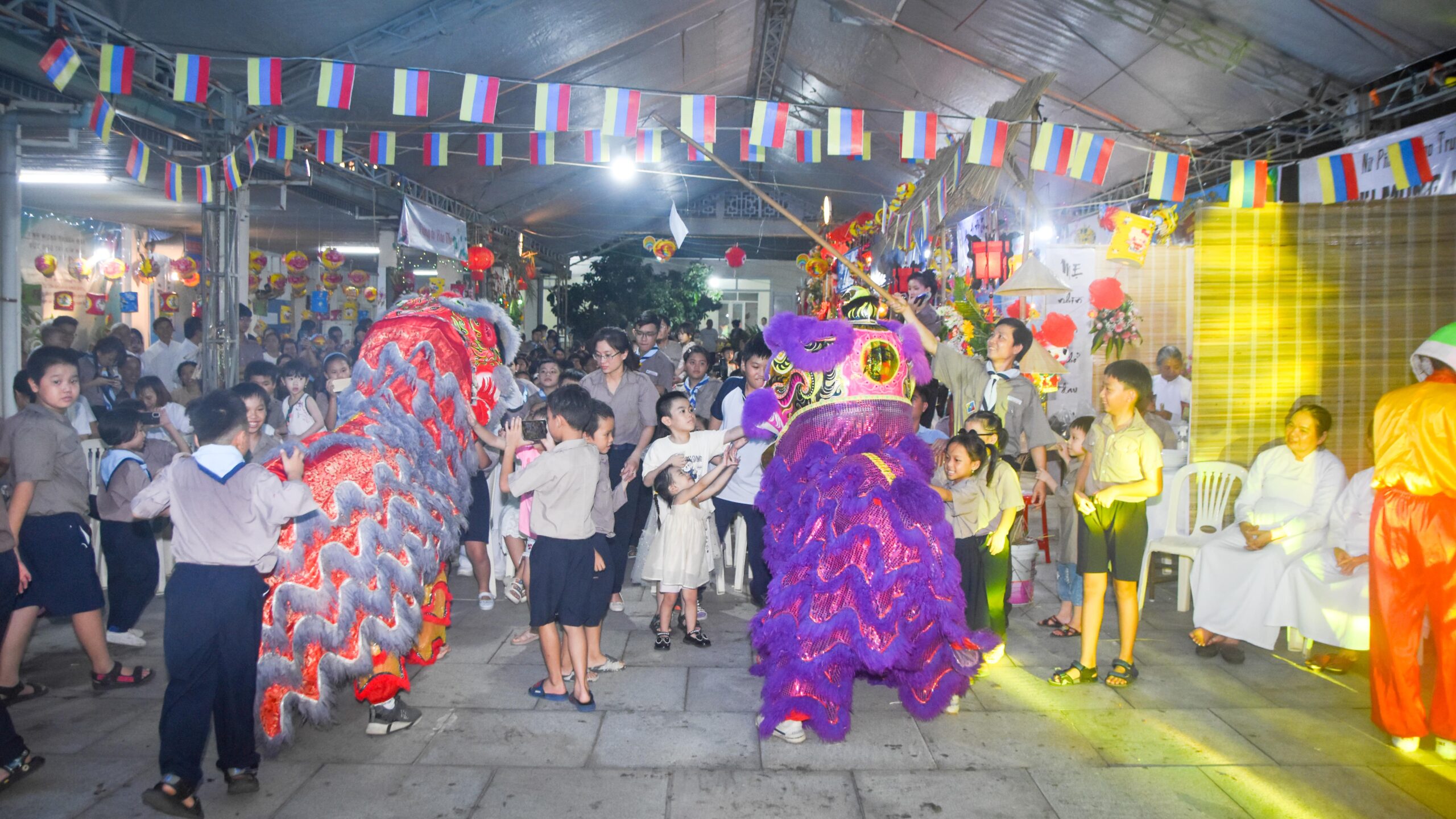 Đại lễ tấn tôn Đức Diêu Trì Kim Mẫu – Trung Thu 2023 – ảnh 79