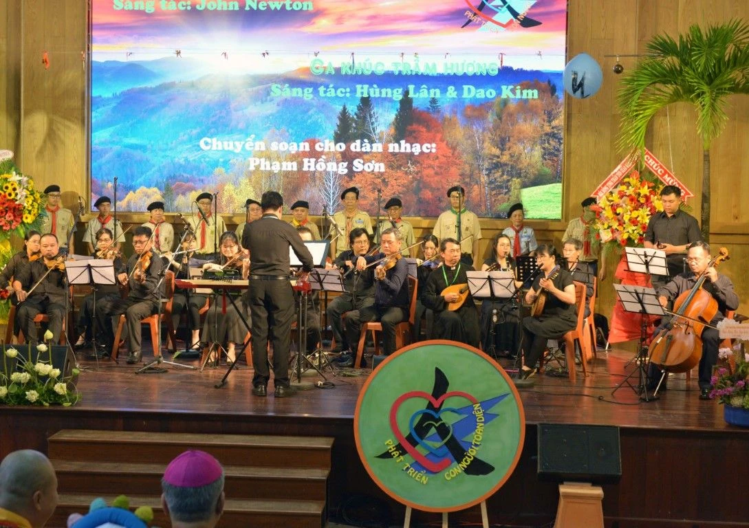 Hội ngộ Liên tôn lần thứ XIII – Phát triển con người toàn diện – ảnh 15