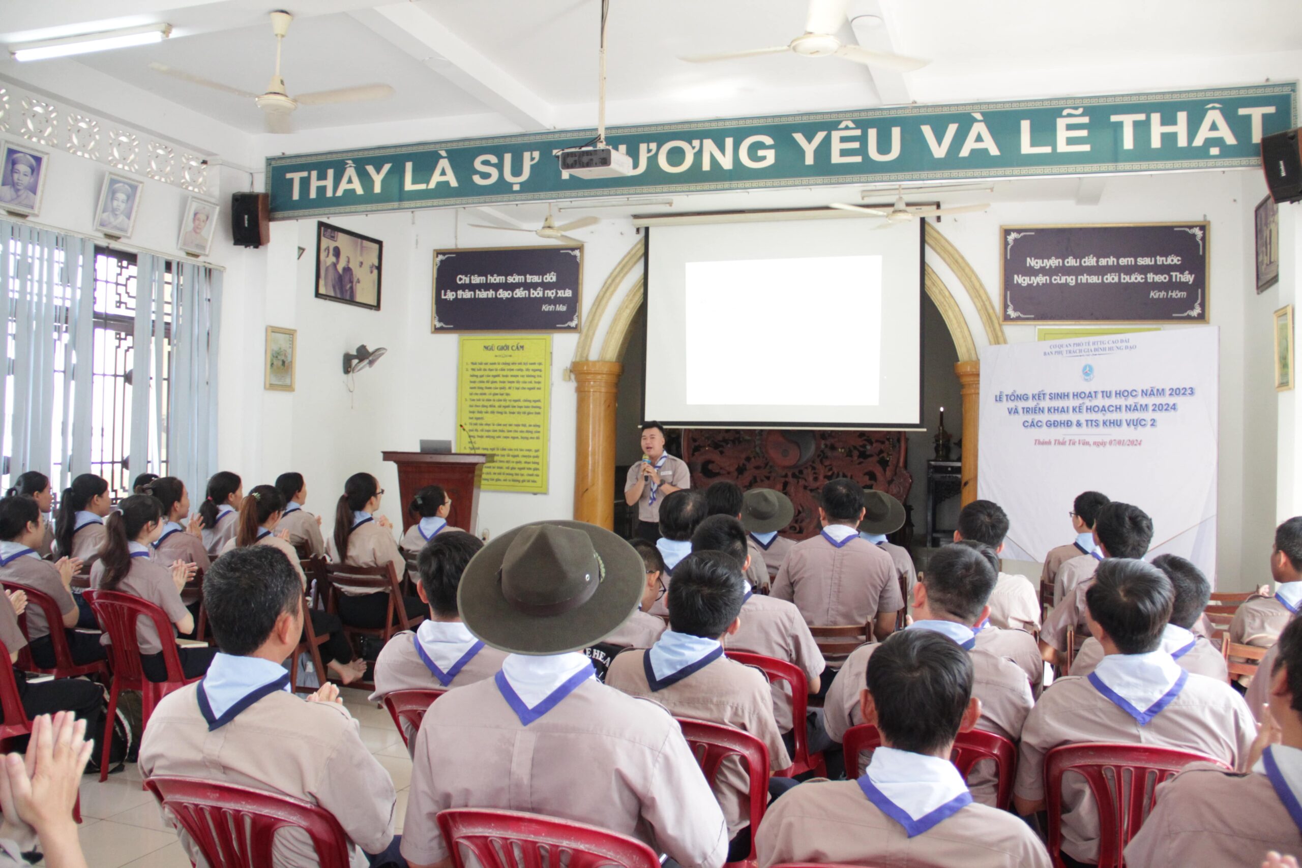 Lễ tổng kết sinh hoạt tu học năm 2023 và triển khai kế hoạch năm 2024 – ảnh 58