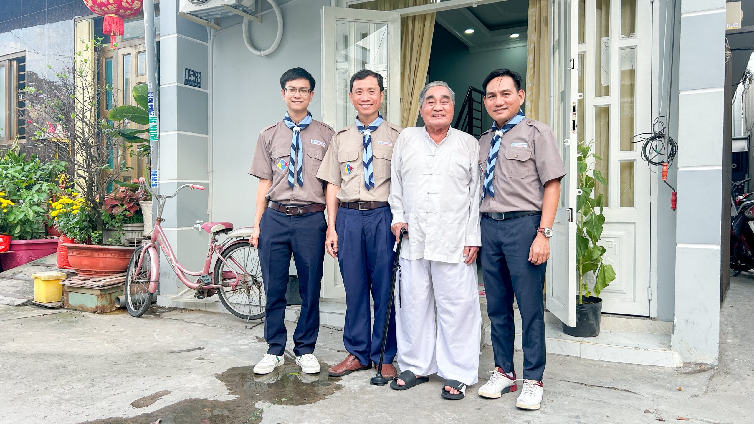Ban Phụ trách GĐHĐ thăm và chúc Tết quý chức sắc Hội Thánh, quý cựu Huynh trưởng Hưng Đạo – ảnh 16