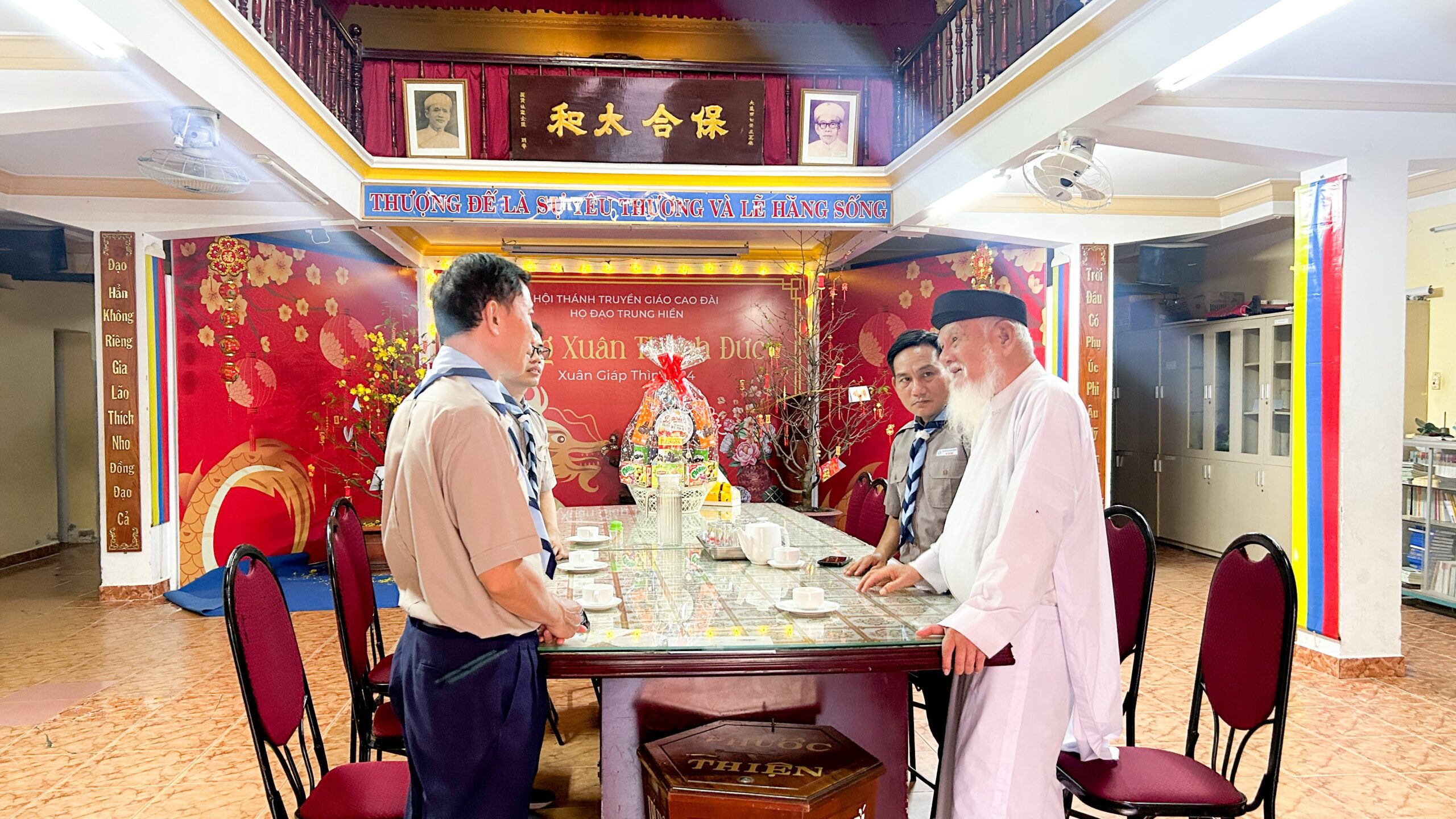 Ban Phụ trách GĐHĐ thăm và chúc Tết quý chức sắc Hội Thánh, quý cựu Huynh trưởng Hưng Đạo – ảnh 10