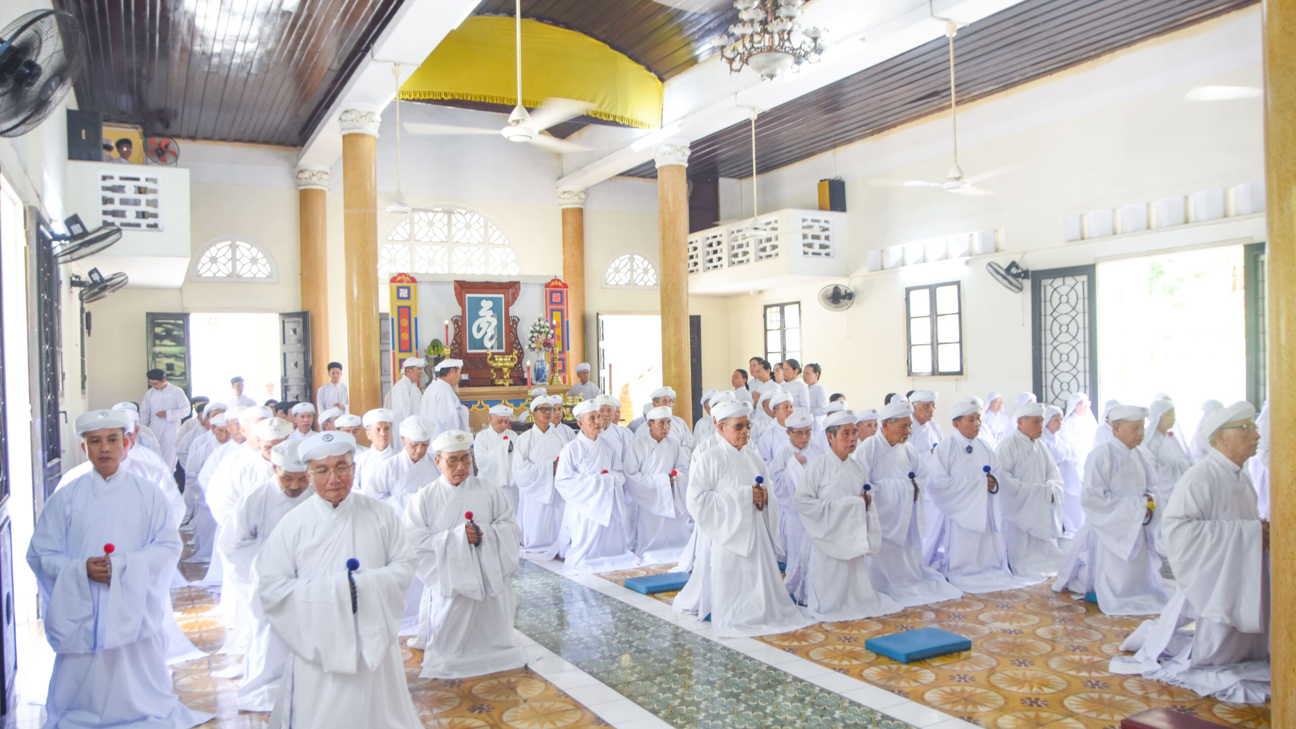 Hội Thánh tổ chức lễ cầu phong phẩm vị cho quý chức sắc lãnh đạo – ảnh 12