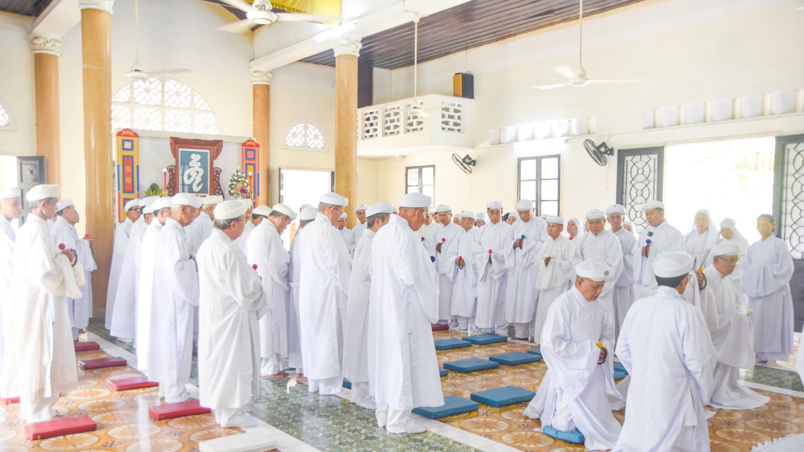 Hội Thánh tổ chức lễ cầu phong phẩm vị cho quý chức sắc lãnh đạo – ảnh 22