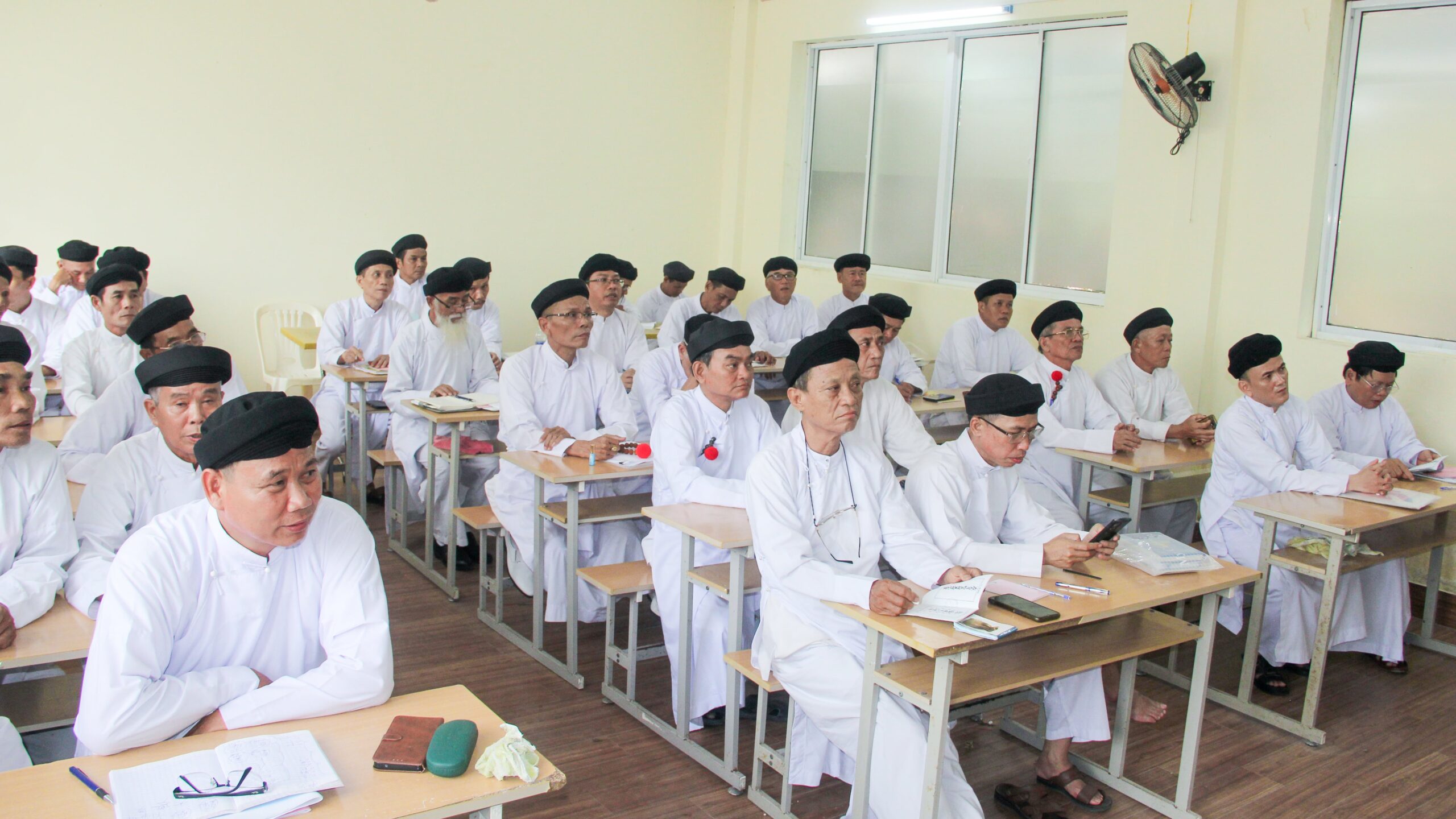 Hội Thánh tổ chức ôn kiểm Tứ Bửu pháp &amp; thọ phong sắc phái đối với khóa Lễ sanh nam năm Quý Mão – ảnh 5