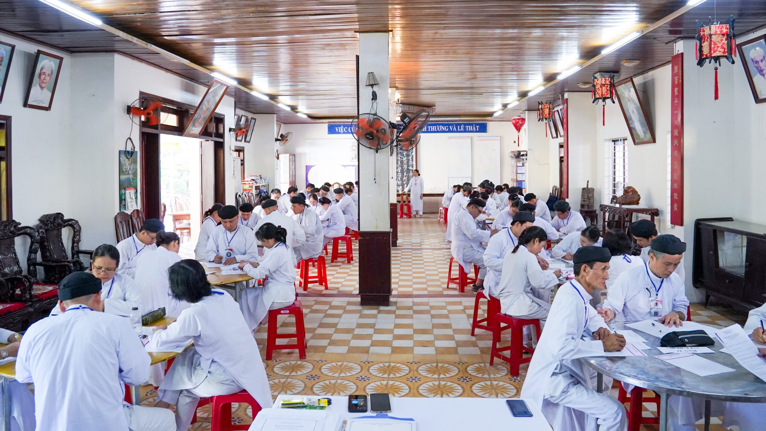 Hạnh đường Hưng Đức, hệ Phổ thông khóa 3 tổ chức kiểm tra học kỳ 2 năm thứ nhất và khai giảng năm thứ hai – ảnh 52