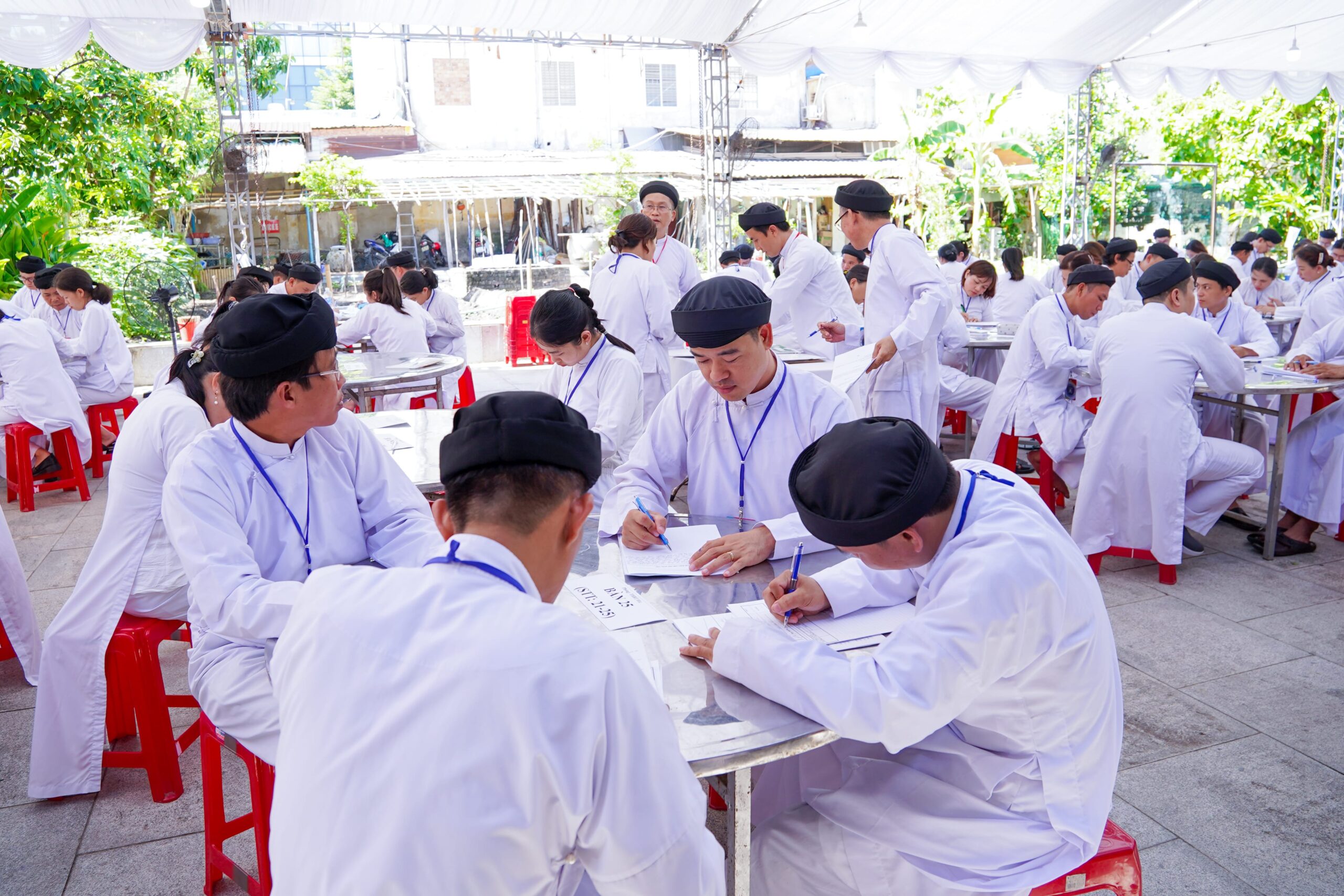 Hạnh đường Hưng Đức, hệ Phổ thông khóa 3 tổ chức kiểm tra học kỳ 2 năm thứ nhất và khai giảng năm thứ hai – ảnh 59