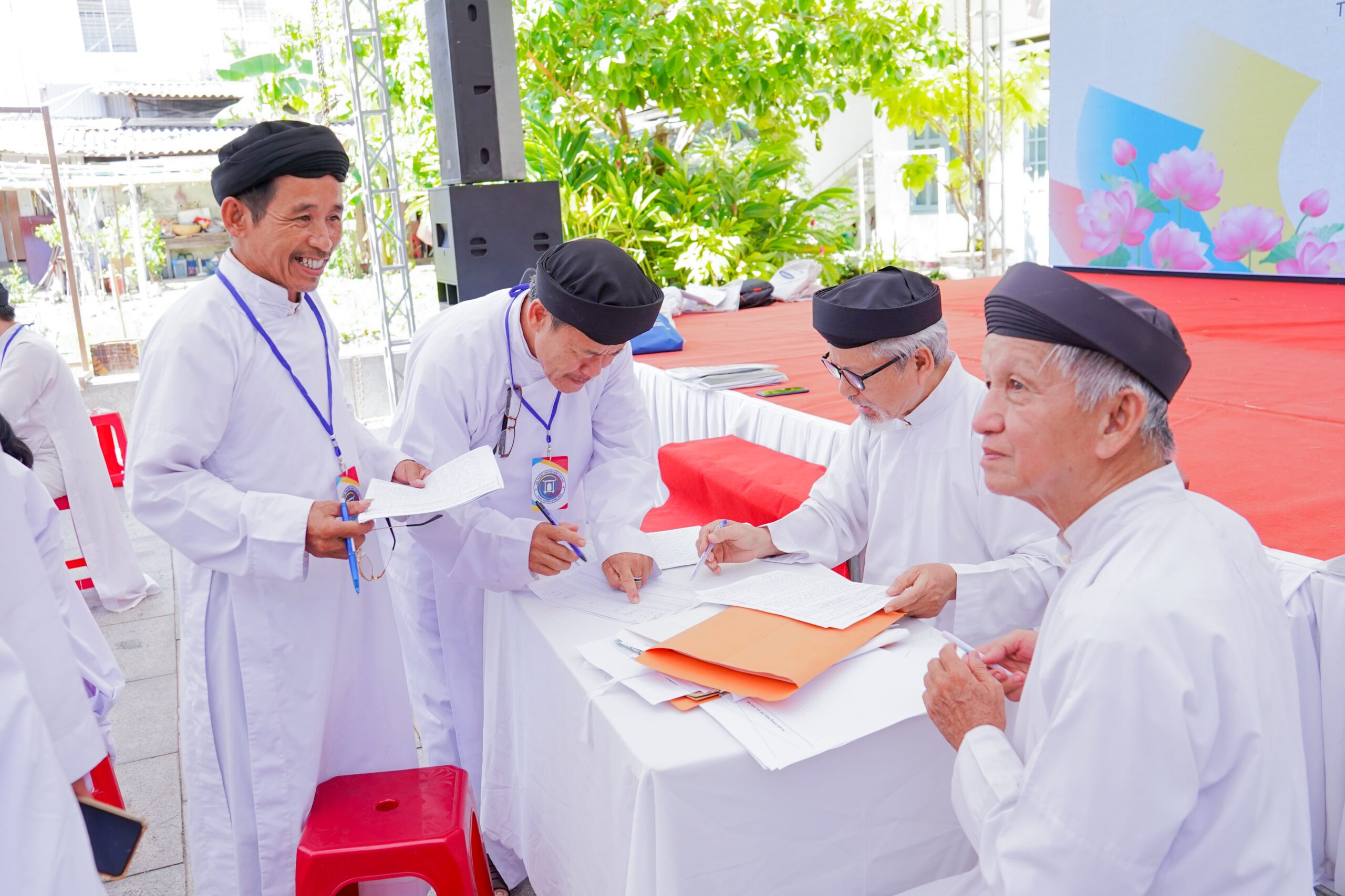 Hạnh đường Hưng Đức, hệ Phổ thông khóa 3 tổ chức kiểm tra học kỳ 2 năm thứ nhất và khai giảng năm thứ hai – ảnh 61