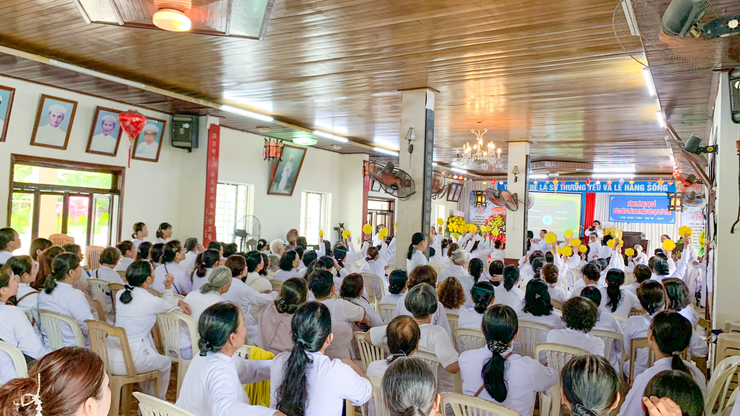 Đại lễ Đức Diêu Trì Kim Mẫu tại Trung Hưng Bửu Tòa – Giáp Thìn – ảnh 35