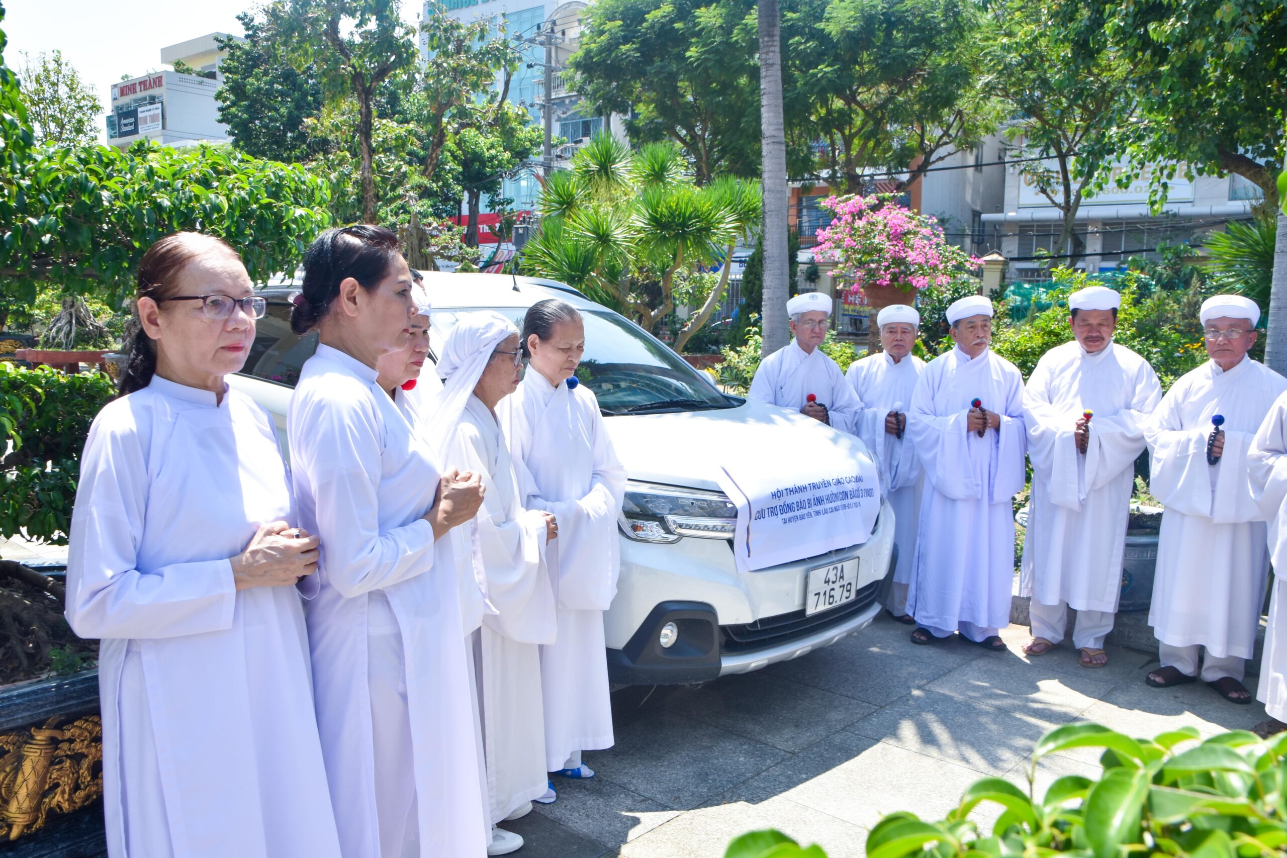 Hội Thánh dâng lễ cầu nguyện cho đoàn cứu trợ đồng bào bị ảnh hưởng cơn bão số 3 tại Lào Cai – ảnh 3