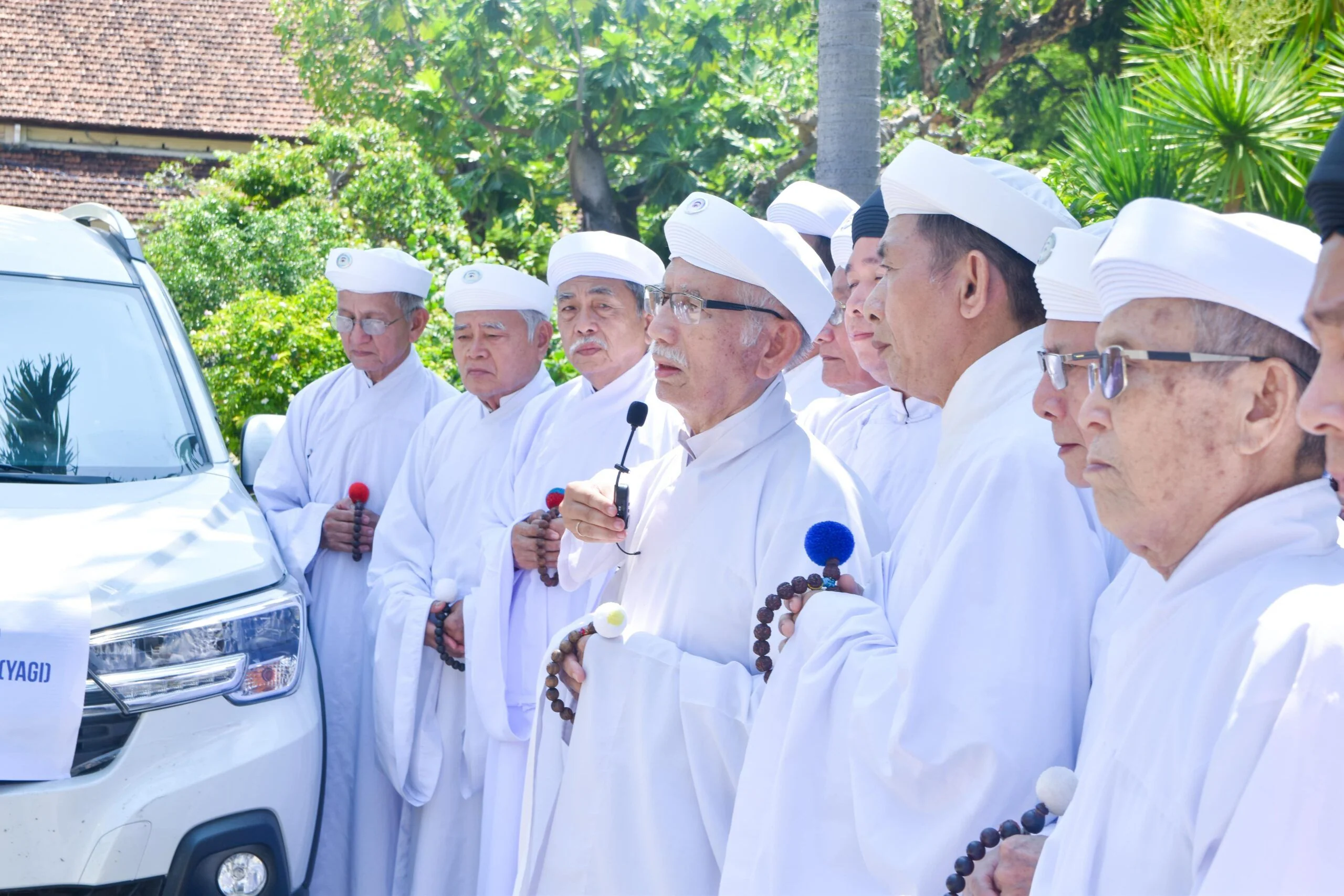 Hội Thánh dâng lễ cầu nguyện cho đoàn cứu trợ đồng bào bị ảnh hưởng cơn bão số 3 tại Lào Cai – ảnh 5
