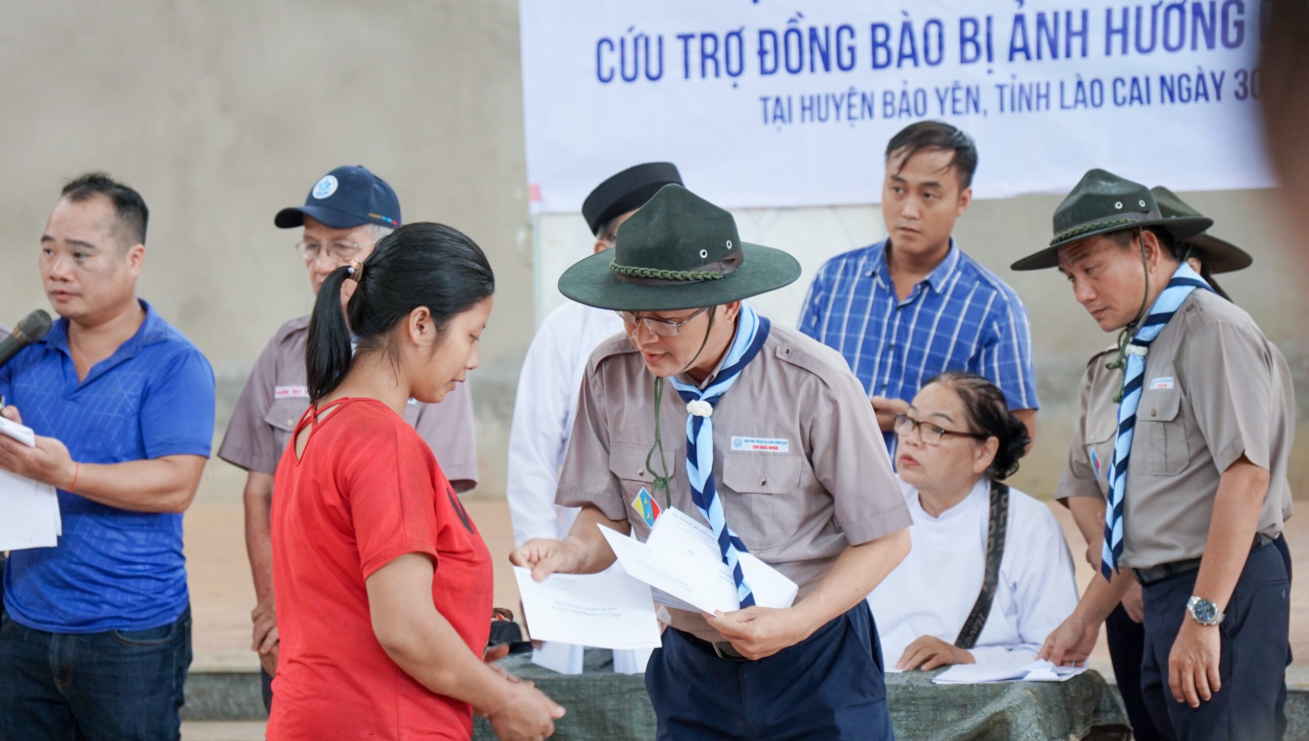 HỘI THÁNH TRUYỀN GIÁO CAO ĐÀI THỰC HIỆN CHUYẾN THIỆN NGUYỆN HỖ TRỢ ĐỒNG BÀO MIỀN BẮC BỊ BÃO LŨ (Cập nhật ngày thứ hai – 29/08 Giáp Thìn, 01/10/2024) – ảnh 43