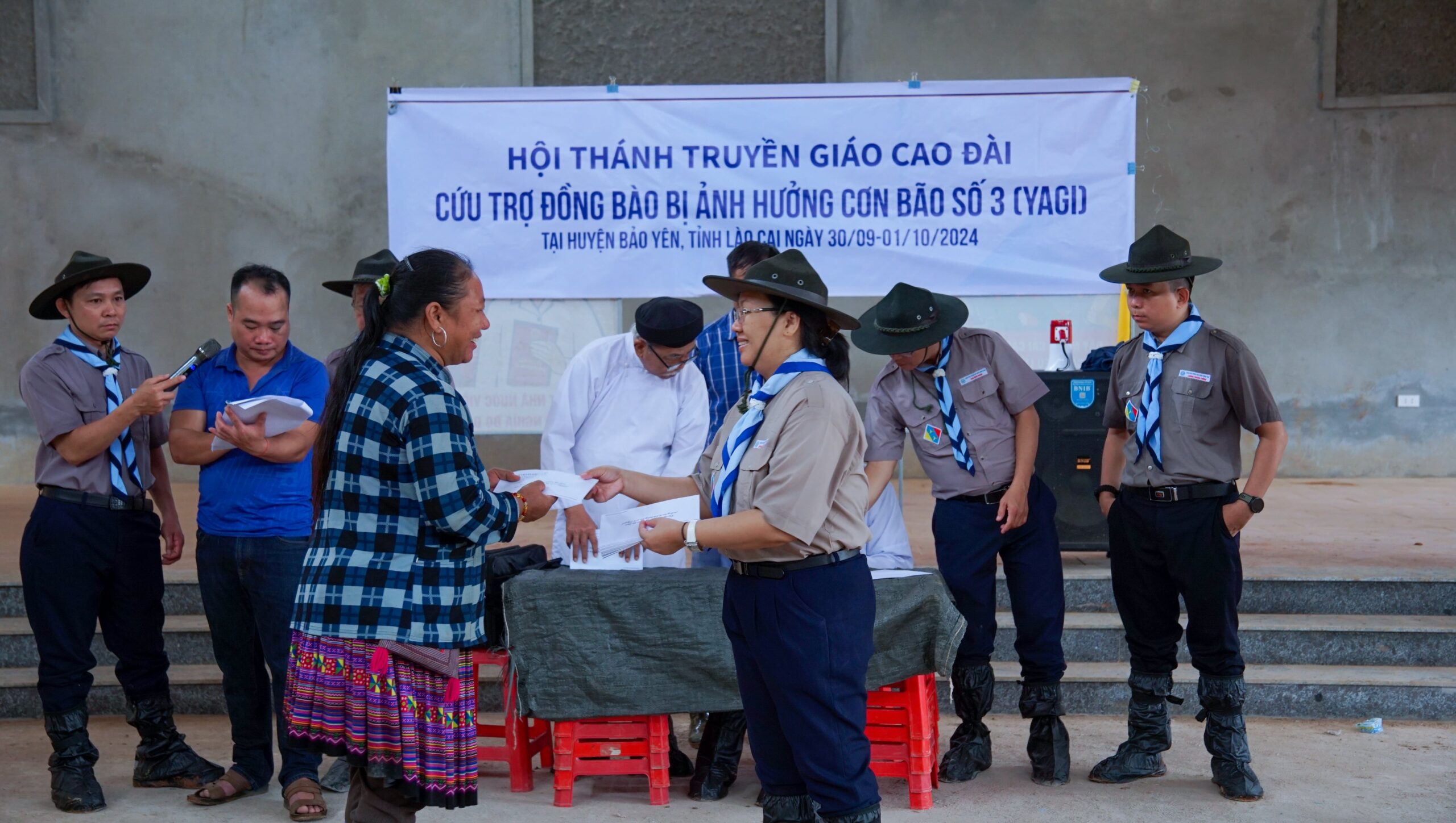 HỘI THÁNH TRUYỀN GIÁO CAO ĐÀI THỰC HIỆN CHUYẾN THIỆN NGUYỆN HỖ TRỢ ĐỒNG BÀO MIỀN BẮC BỊ BÃO LŨ (Cập nhật ngày thứ hai – 29/08 Giáp Thìn, 01/10/2024) – ảnh 49