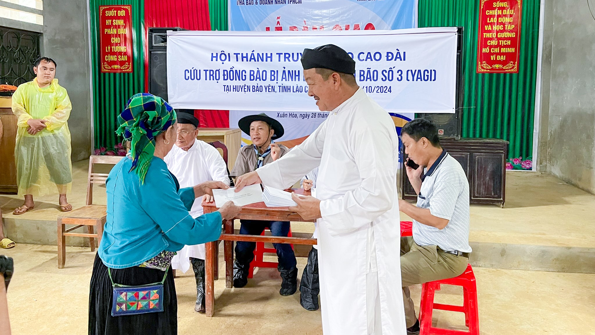 HỘI THÁNH TRUYỀN GIÁO CAO ĐÀI THỰC HIỆN CHUYẾN THIỆN NGUYỆN HỖ TRỢ ĐỒNG BÀO MIỀN BẮC BỊ BÃO LŨ (Cập nhật ngày thứ hai – 29/08 Giáp Thìn, 01/10/2024) – ảnh 60