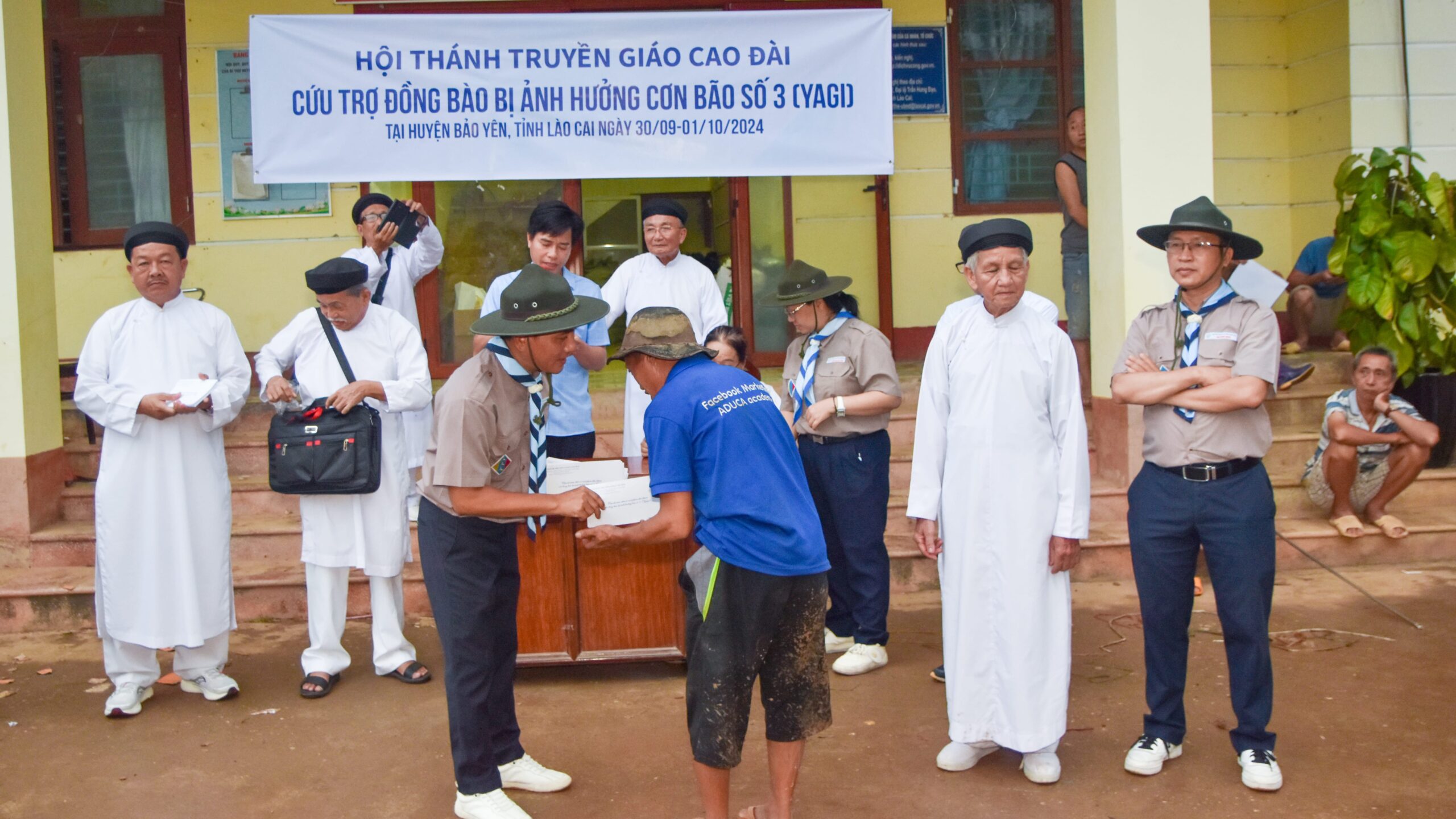 Hội Thánh Truyền Giáo Cao Đài thực hiện chuyến thiện nguyện hỗ trợ đồng bào miền Bắc bị bão lũ. – ảnh 20