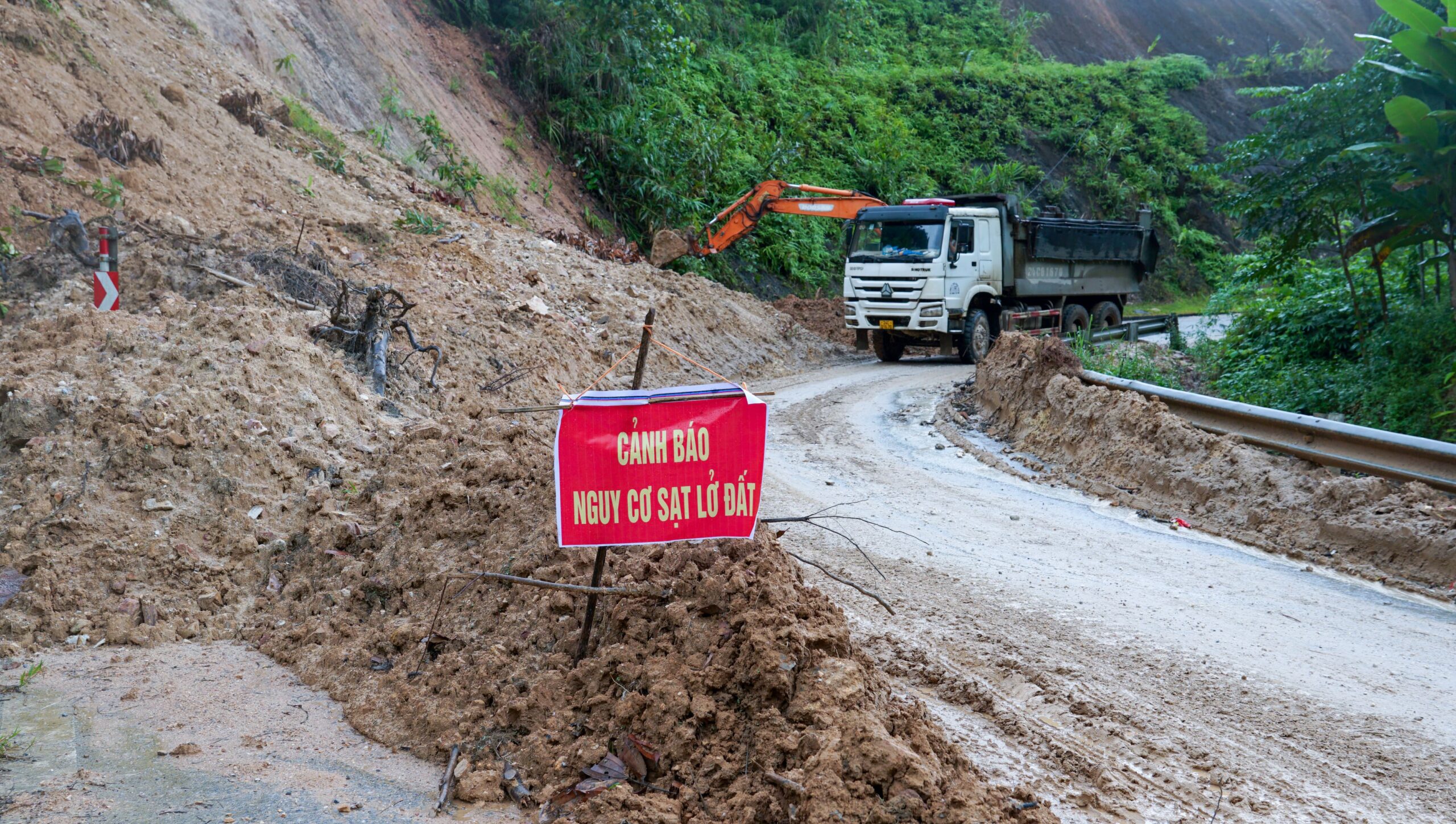 HỘI THÁNH TRUYỀN GIÁO CAO ĐÀI THỰC HIỆN CHUYẾN THIỆN NGUYỆN HỖ TRỢ ĐỒNG BÀO MIỀN BẮC BỊ BÃO LŨ (Cập nhật ngày thứ hai – 29/08 Giáp Thìn, 01/10/2024) – ảnh 1