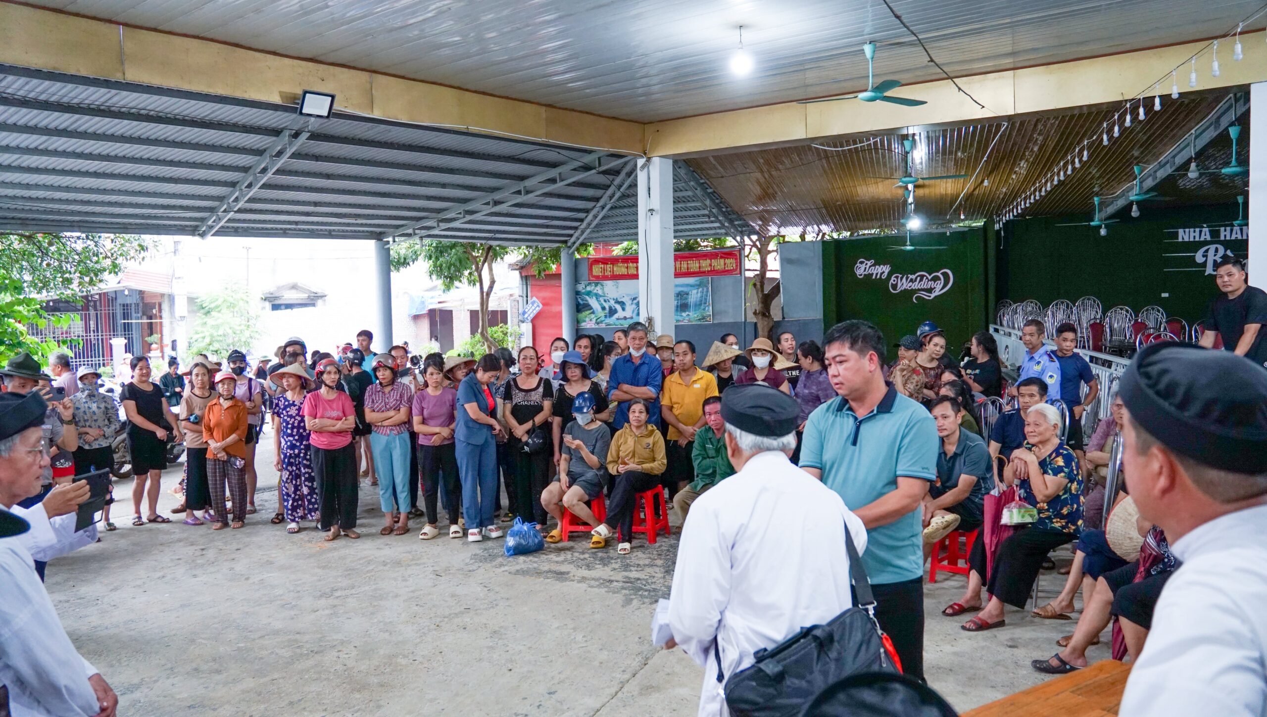 Hội Thánh Truyền Giáo Cao Đài thực hiện chuyến thiện nguyện hỗ trợ đồng bào miền Bắc bị bão lũ. – ảnh 40