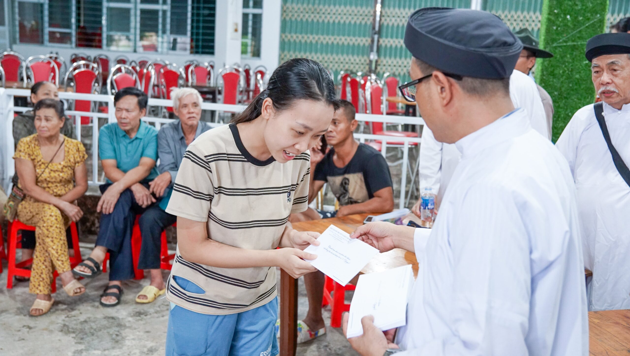 Hội Thánh Truyền Giáo Cao Đài thực hiện chuyến thiện nguyện hỗ trợ đồng bào miền Bắc bị bão lũ. – ảnh 49