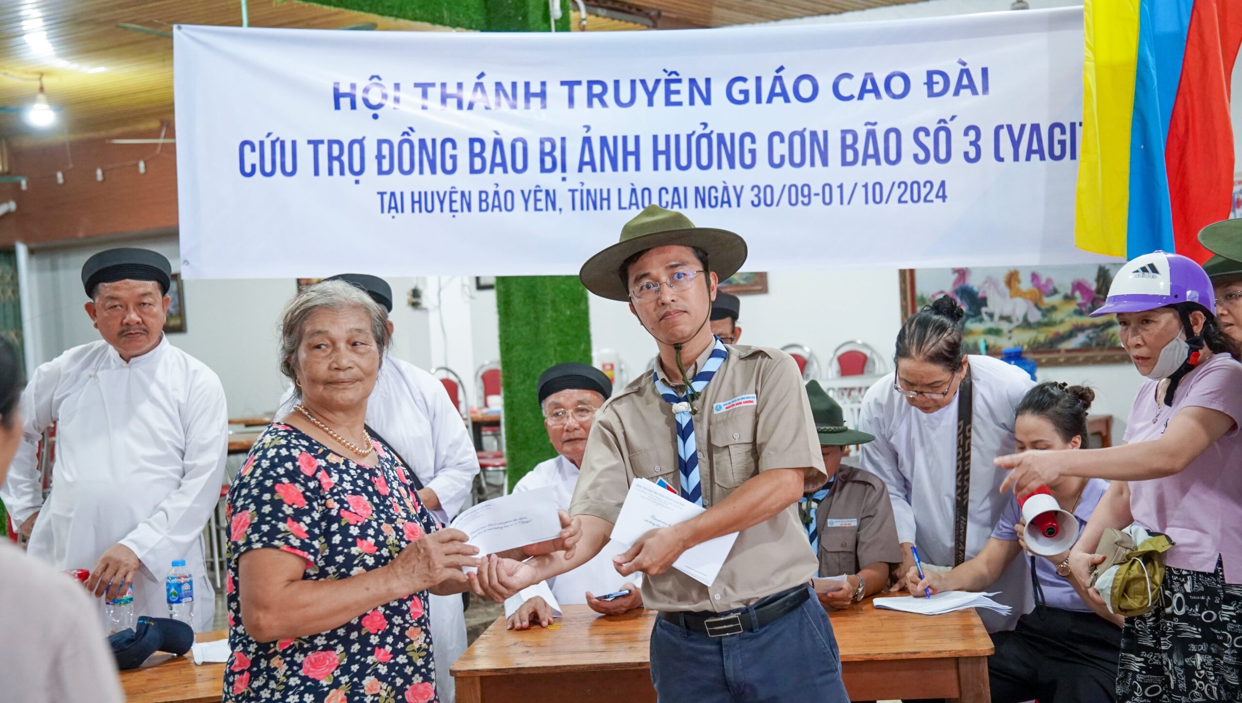 Hội Thánh Truyền Giáo Cao Đài thực hiện chuyến thiện nguyện hỗ trợ đồng bào miền Bắc bị bão lũ. – ảnh 52