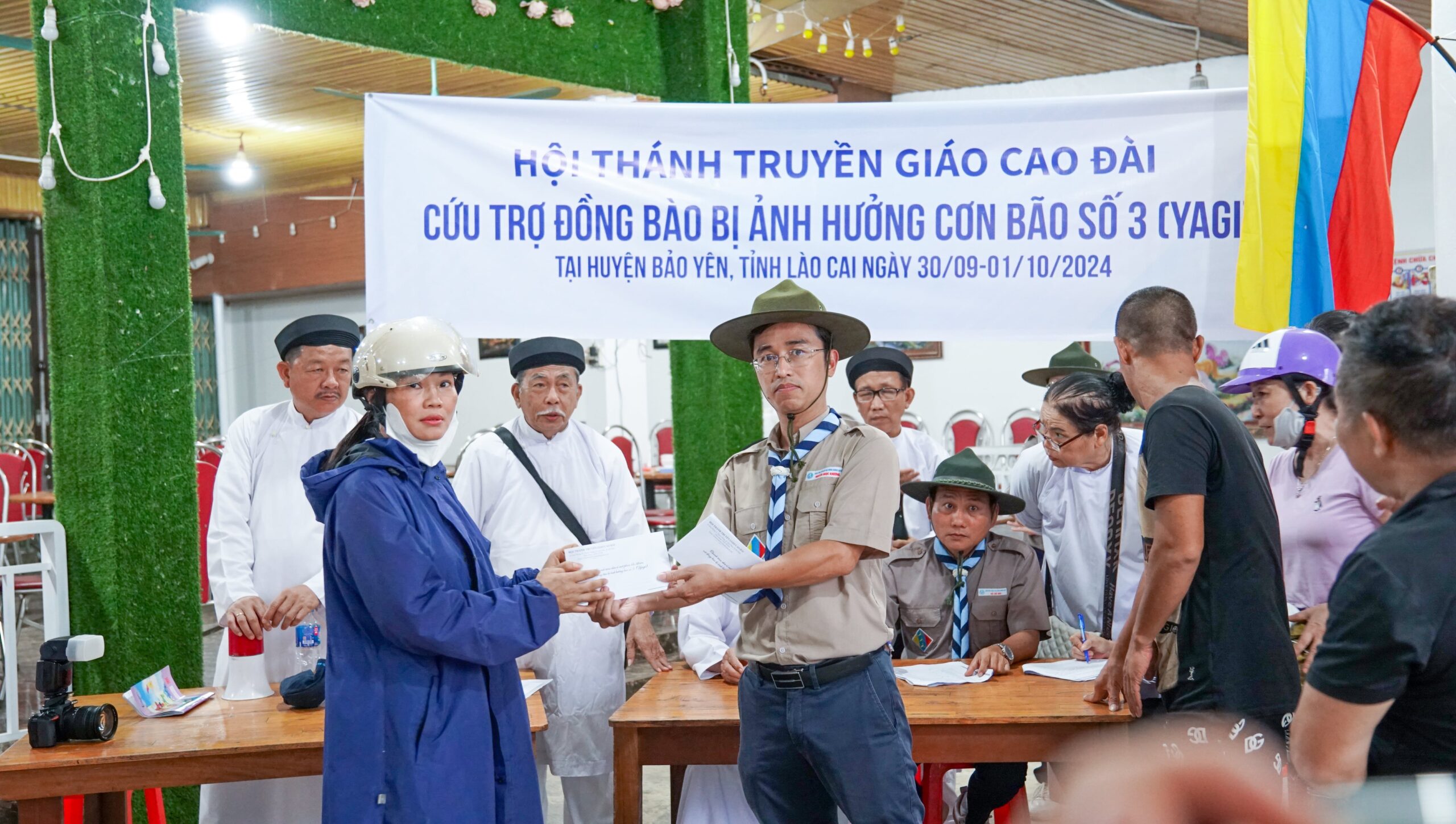 Hội Thánh Truyền Giáo Cao Đài thực hiện chuyến thiện nguyện hỗ trợ đồng bào miền Bắc bị bão lũ. – ảnh 53