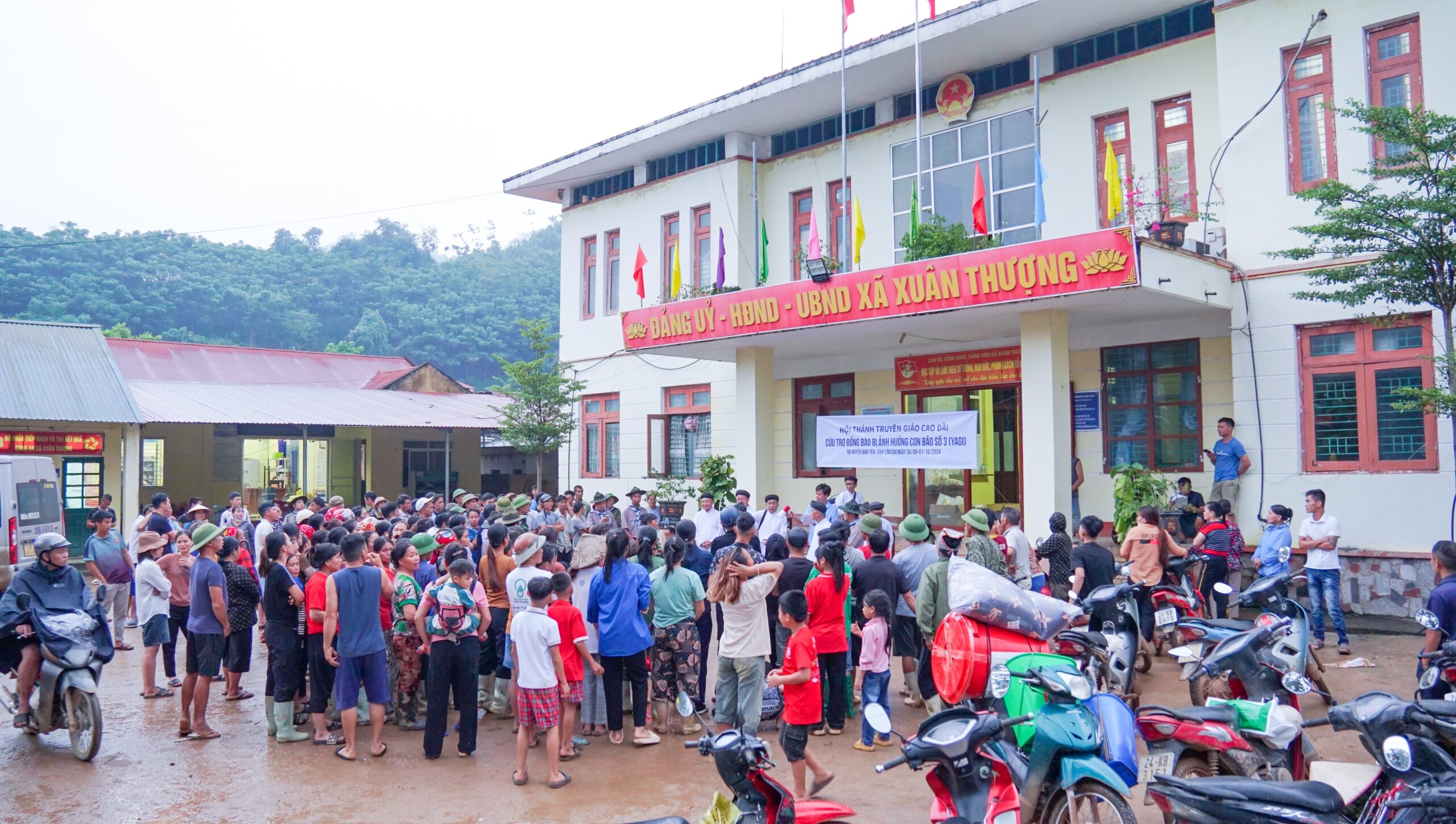 Hội Thánh Truyền Giáo Cao Đài thực hiện chuyến thiện nguyện hỗ trợ đồng bào miền Bắc bị bão lũ. – ảnh 69