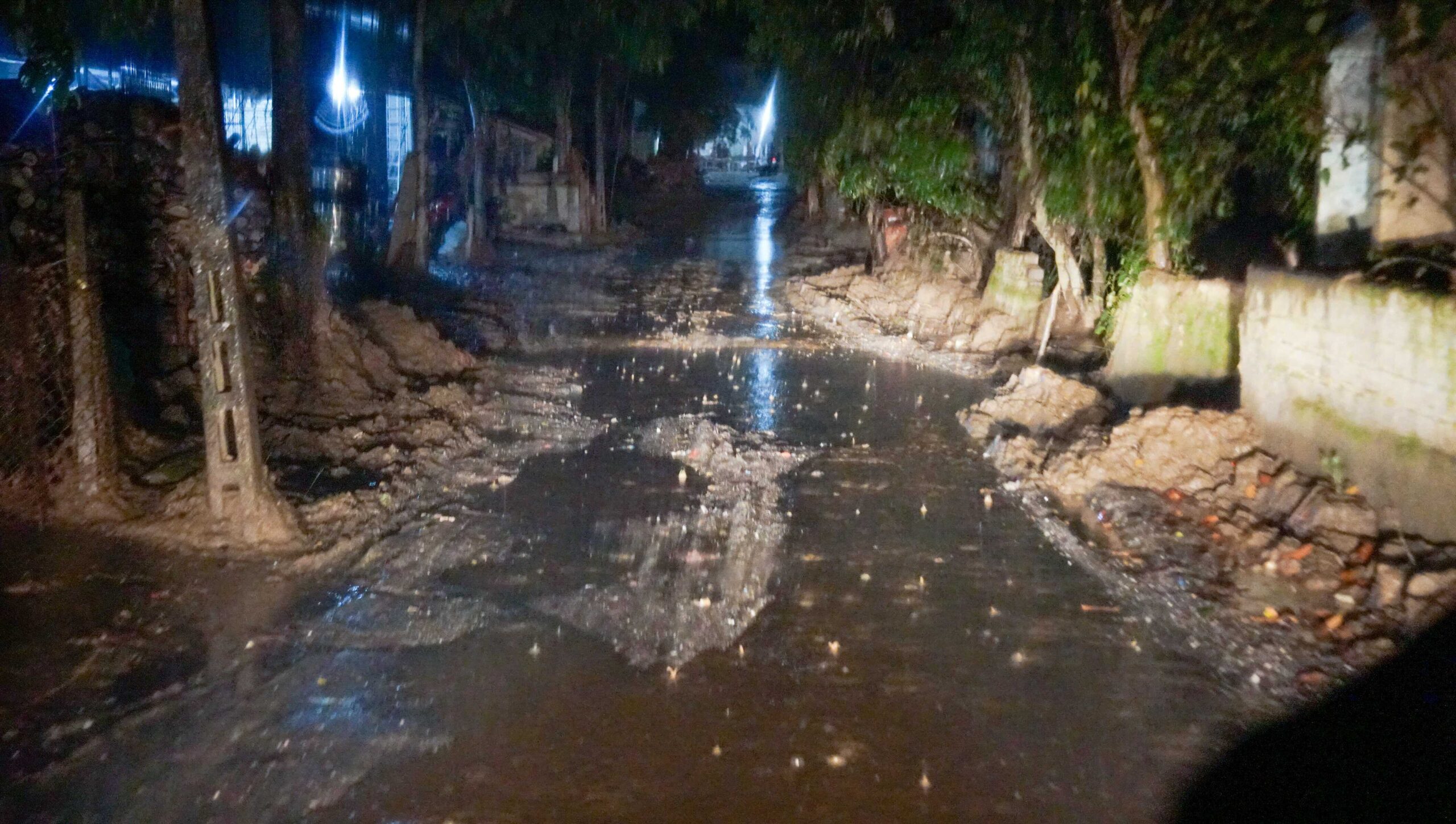 Hội Thánh Truyền Giáo Cao Đài thực hiện chuyến thiện nguyện hỗ trợ đồng bào miền Bắc bị bão lũ. – ảnh 79