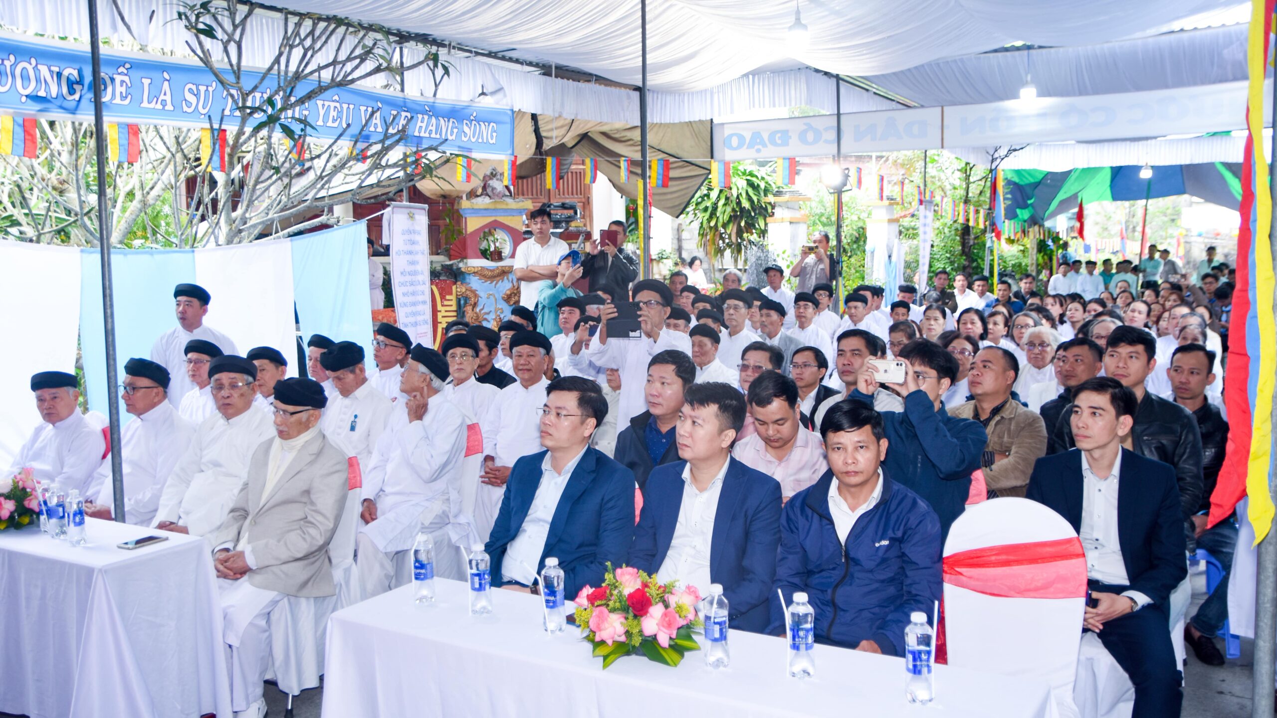 Lễ ra mắt điểm sinh hoạt tôn giáo tập trung Trung Hòa Thành – ảnh 10