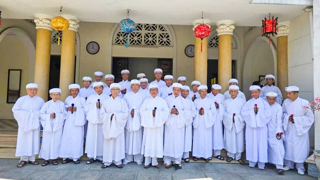 Hội Thánh tổ chức lễ bái mạng thọ nhiệm chức sắc Ban Đại diện Hội Thánh tại tỉnh thành và Đầu Họ đạo các Thánh thất – ảnh 1