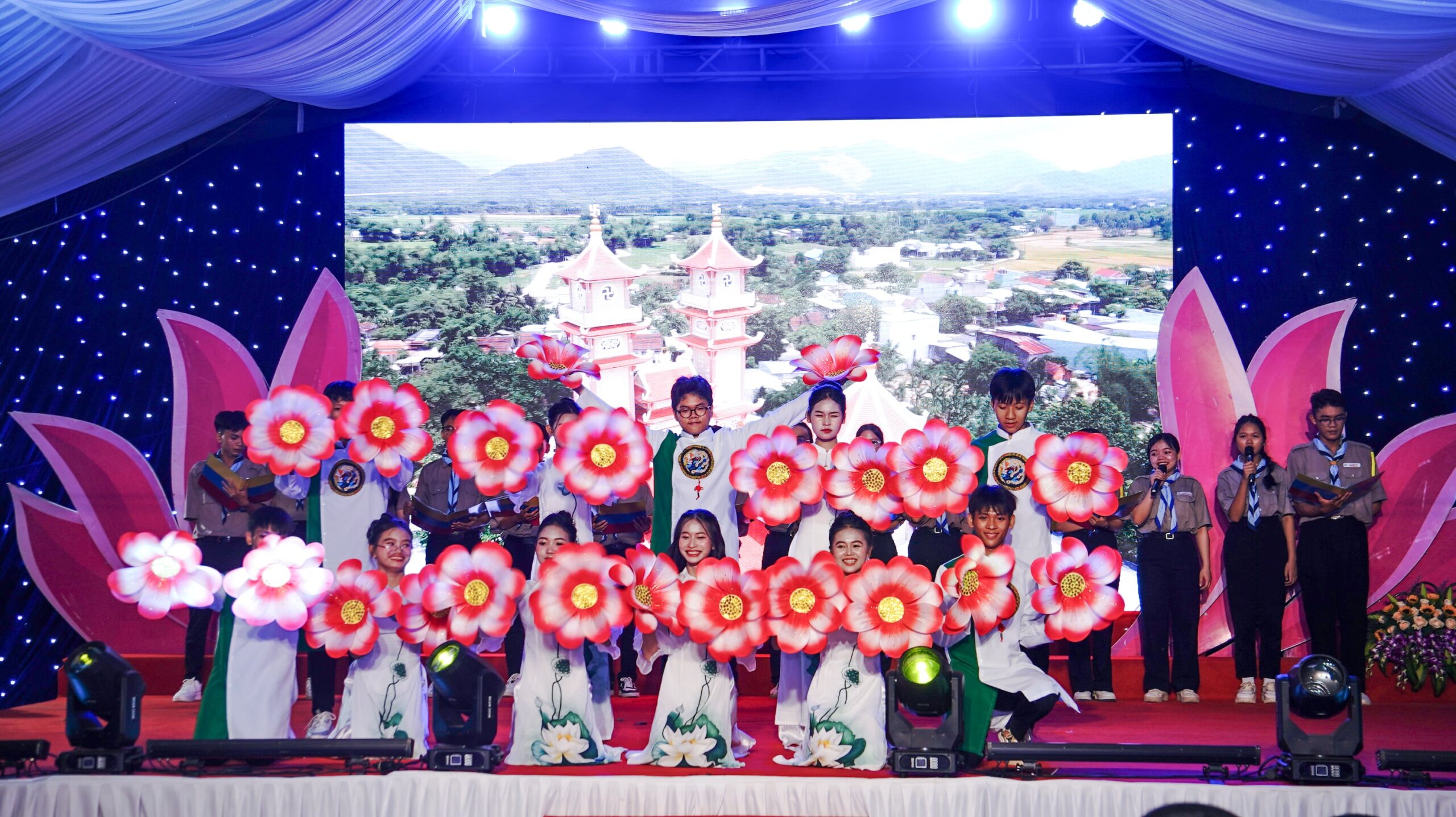 Lễ khánh thành Thánh thất Trung Tâm – ảnh 20