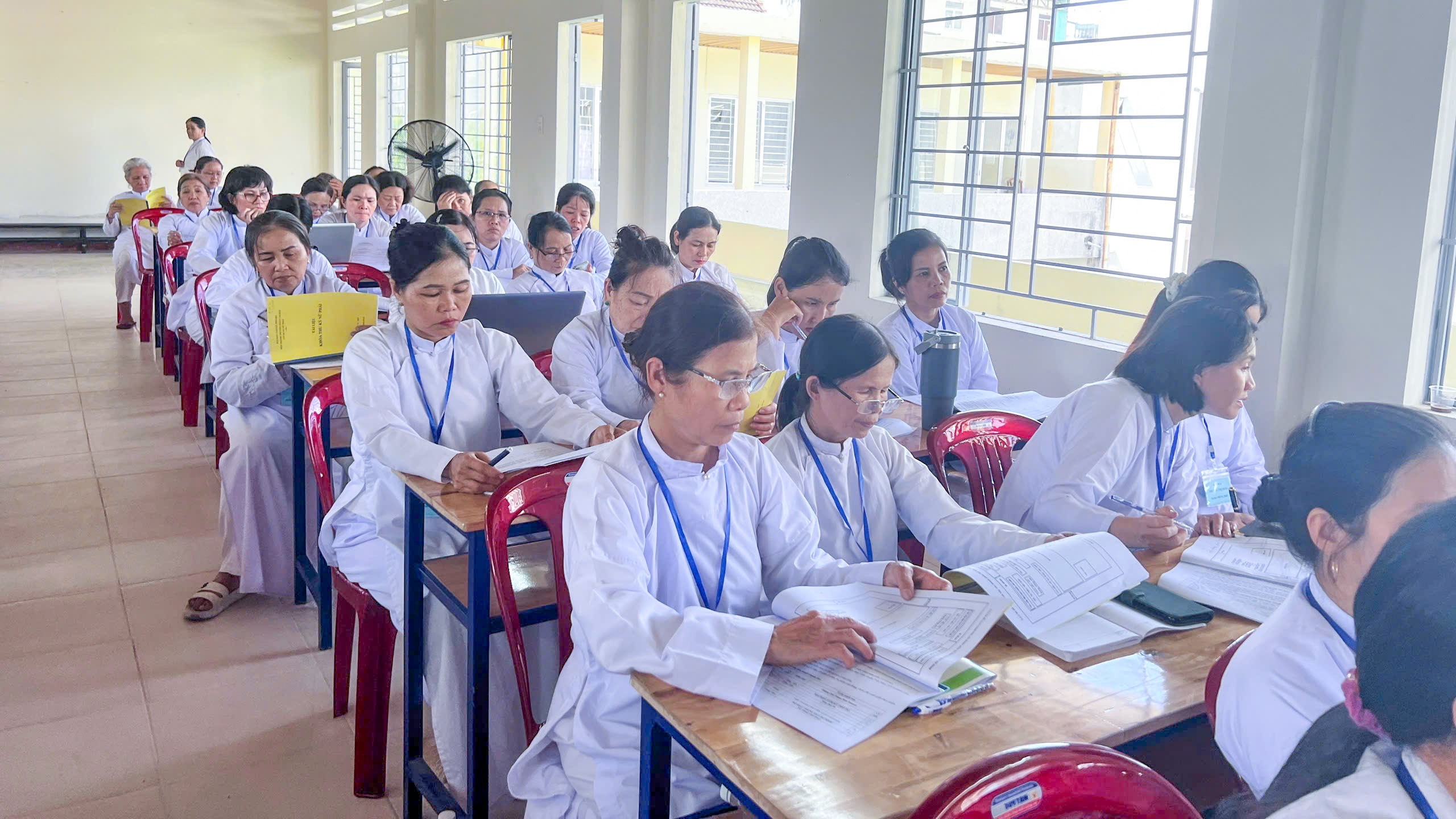 Khóa bồi dưỡng thư ký nữ phái các Họ đạo, Cơ sở đạo, Điểm sinh hoạt tôn giáo tập trung – ảnh 12
