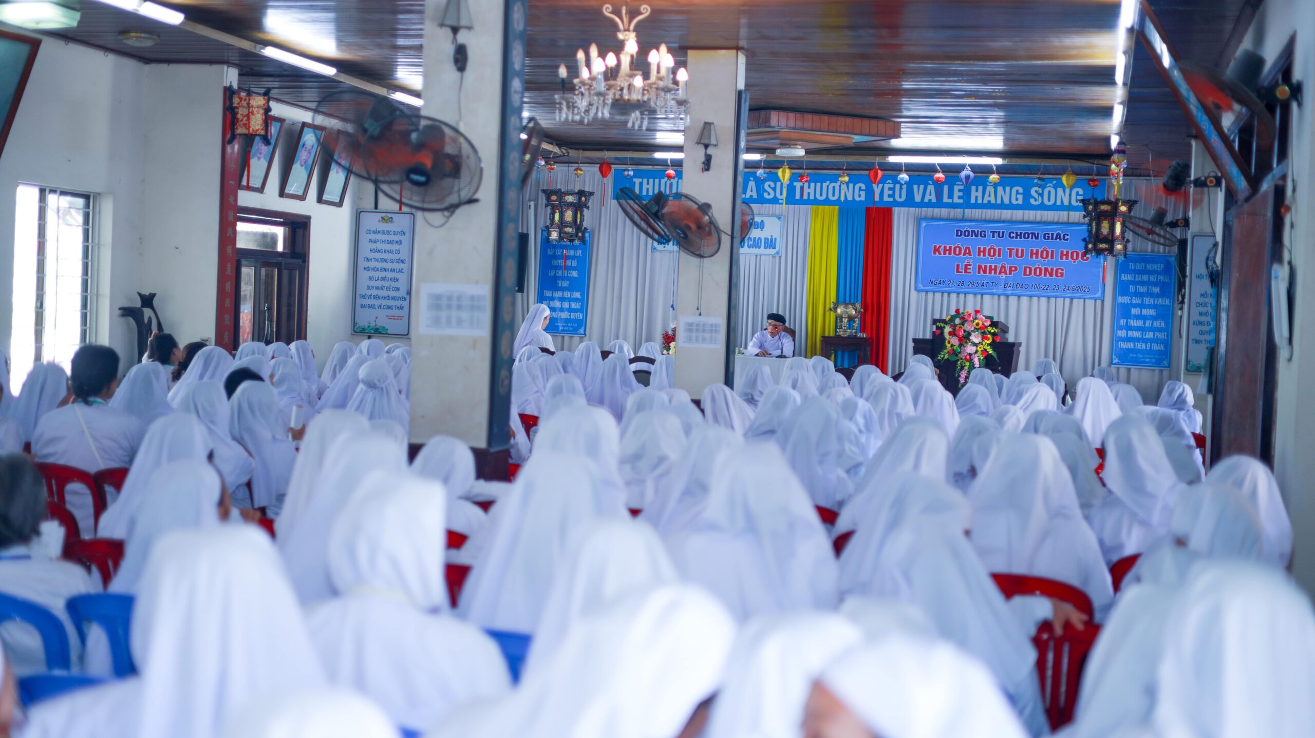 Lễ nhập dòng và khóa hội tu hội học Dòng tu Chơn Giác – ảnh 11