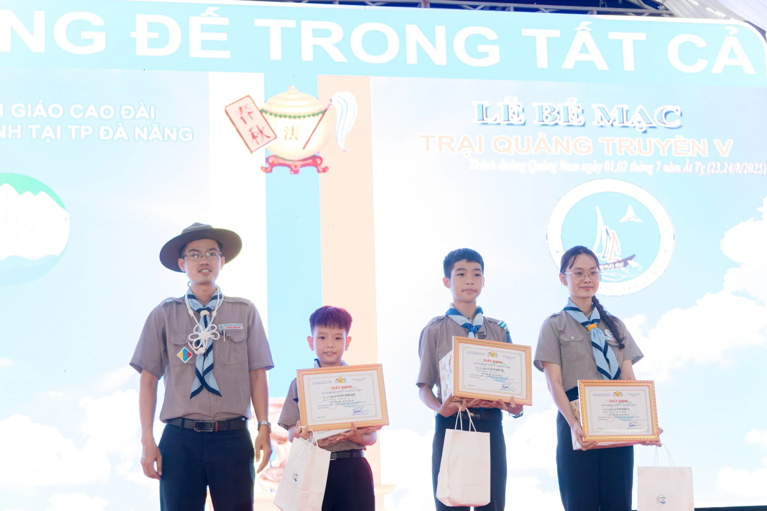 Lễ kỷ niệm 90 năm công khai đạo Cao Đài tại Quảng Nam, 55 năm khánh thành Thánh Đường Quảng Nam – ảnh 26