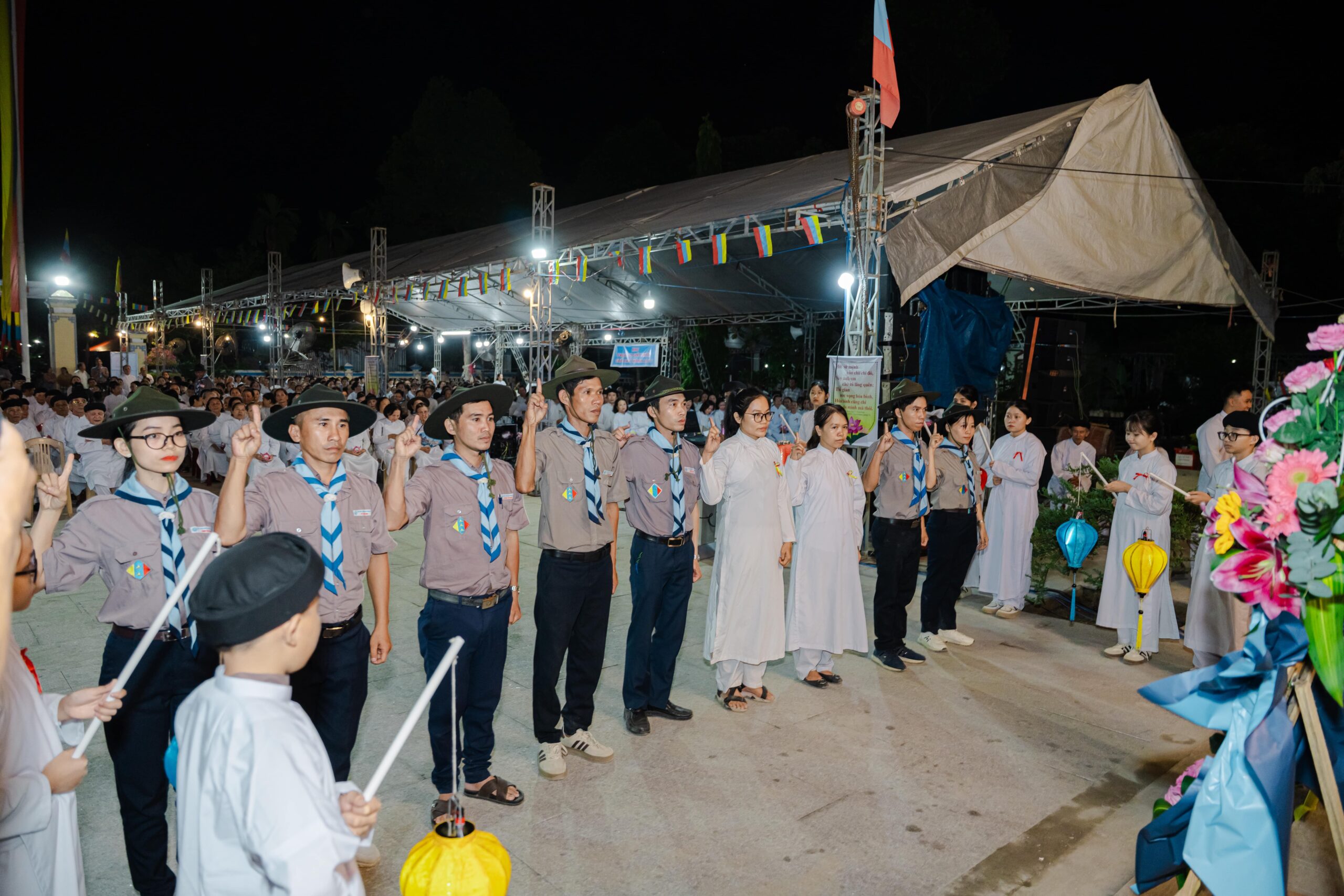 Lễ an vị ngôi Báo Ân Từ Linh Tháp và chương trình hồi hướng, kỷ niệm Chư Thánh Tông Đồ – ảnh 24