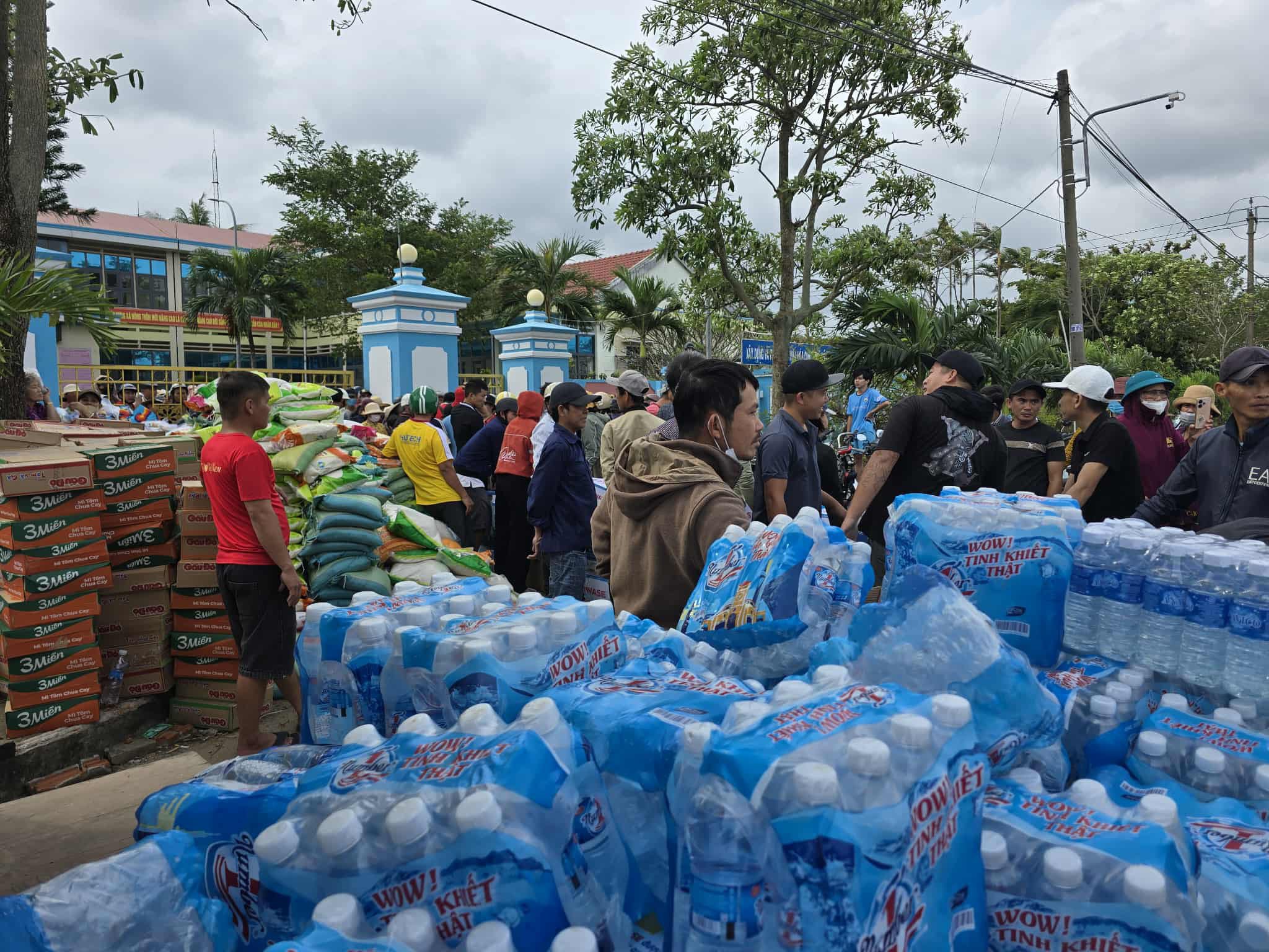 Cơ quan Phước Thiện Hội Thánh cứu trợ đồng bào, đồng đạo vùng lũ Phú Yên (cập nhật ngày 27/11/2025) – ảnh 8