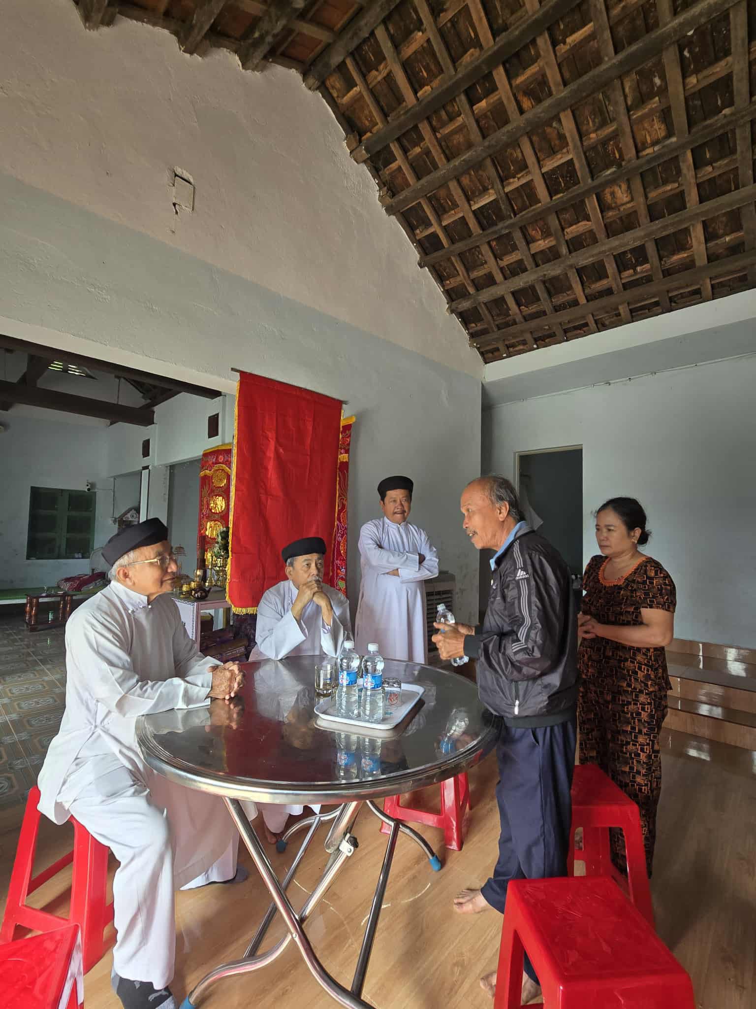 Cơ quan Phước Thiện tiếp tục hành trình cứu trợ đồng bào, đồng đạo vùng lũ – ảnh 6
