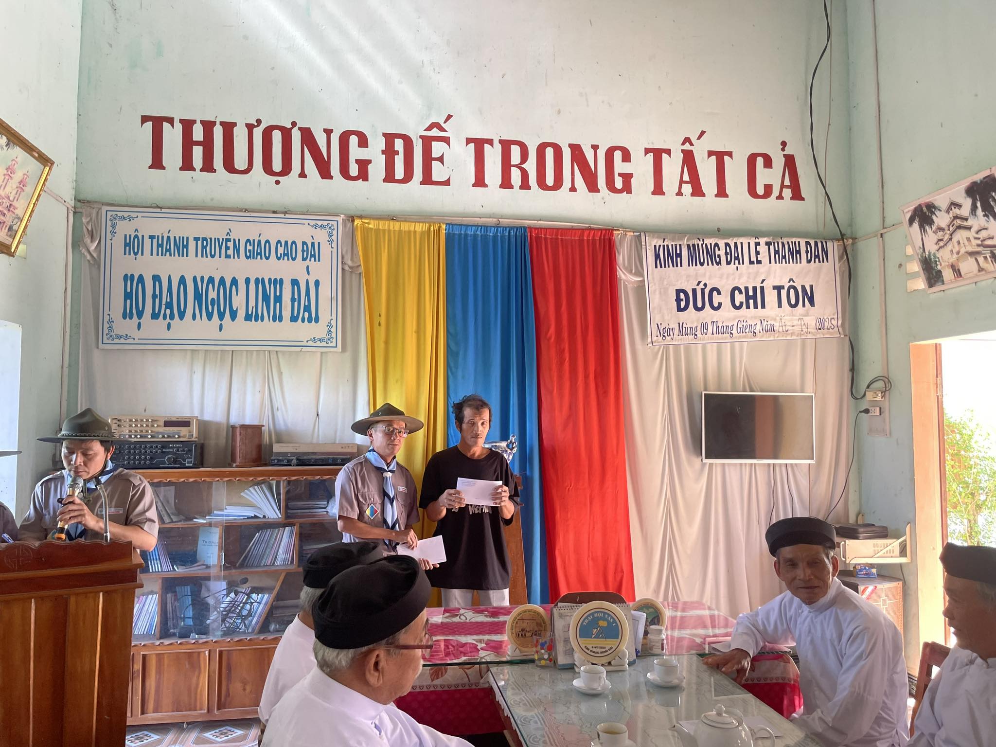 Đoàn công tác cứu trợ Hội Thánh đi thăm và hỗ trợ đồng đạo tại Phú Yên, Bình Định &amp; Quảng Ngãi – ảnh 9