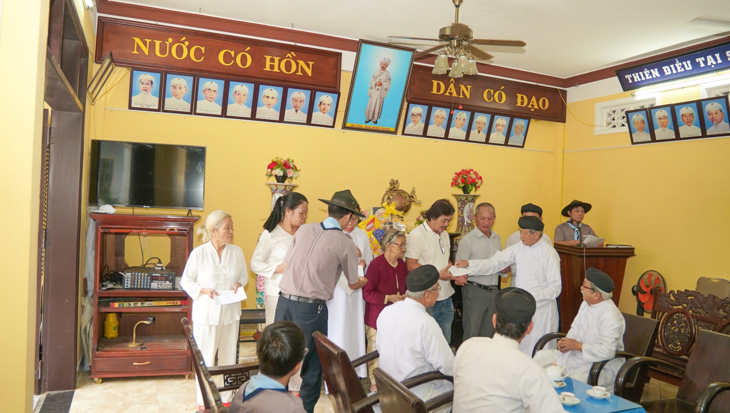Hội Thánh thực hiện công tác cứu trợ – chia sẻ khó khăn với đồng bào, đồng đạo – ảnh 13