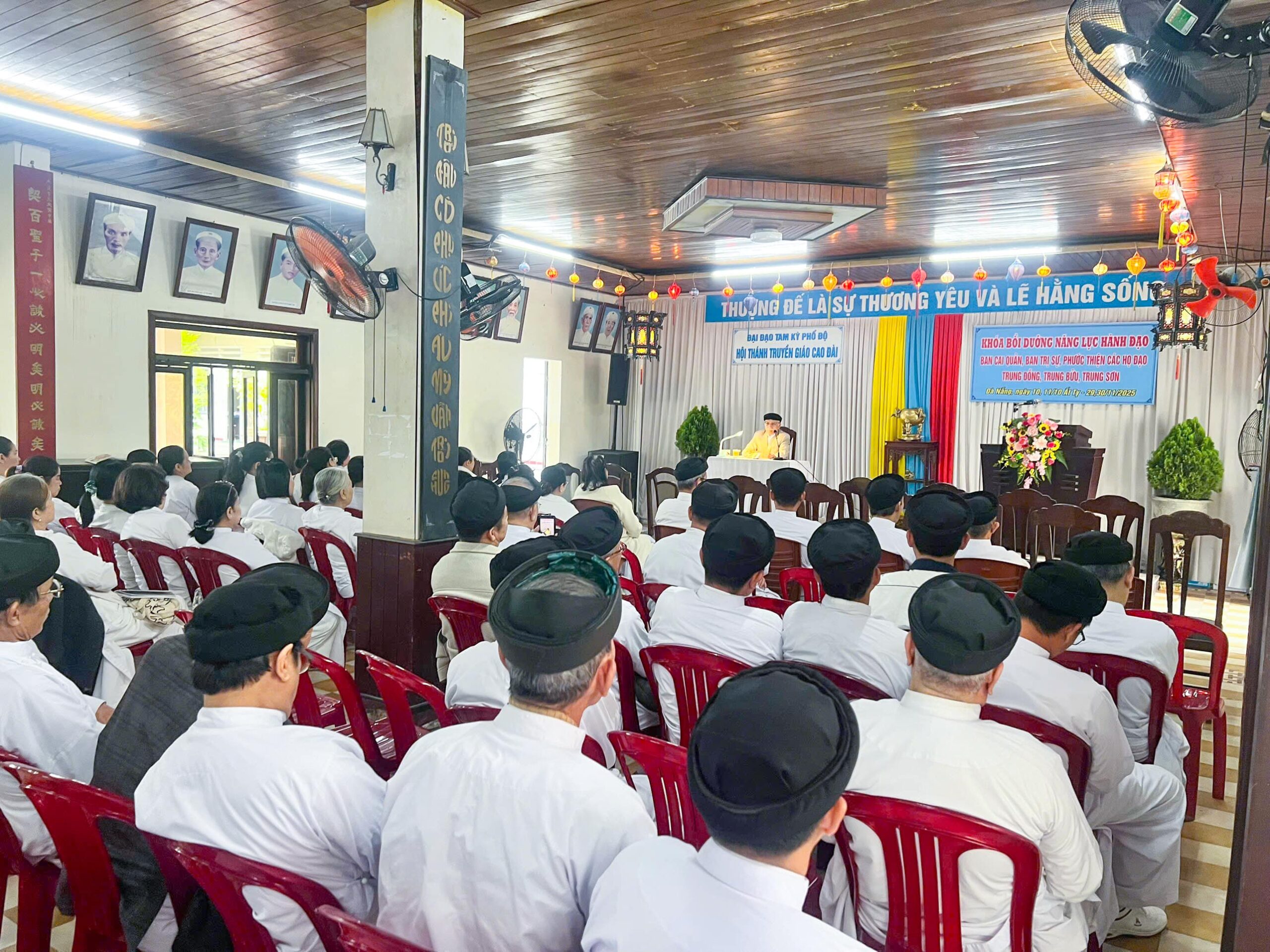 Khóa bồi dưỡng năng lực hành đạo tại TP Đà Nẵng – ảnh 14