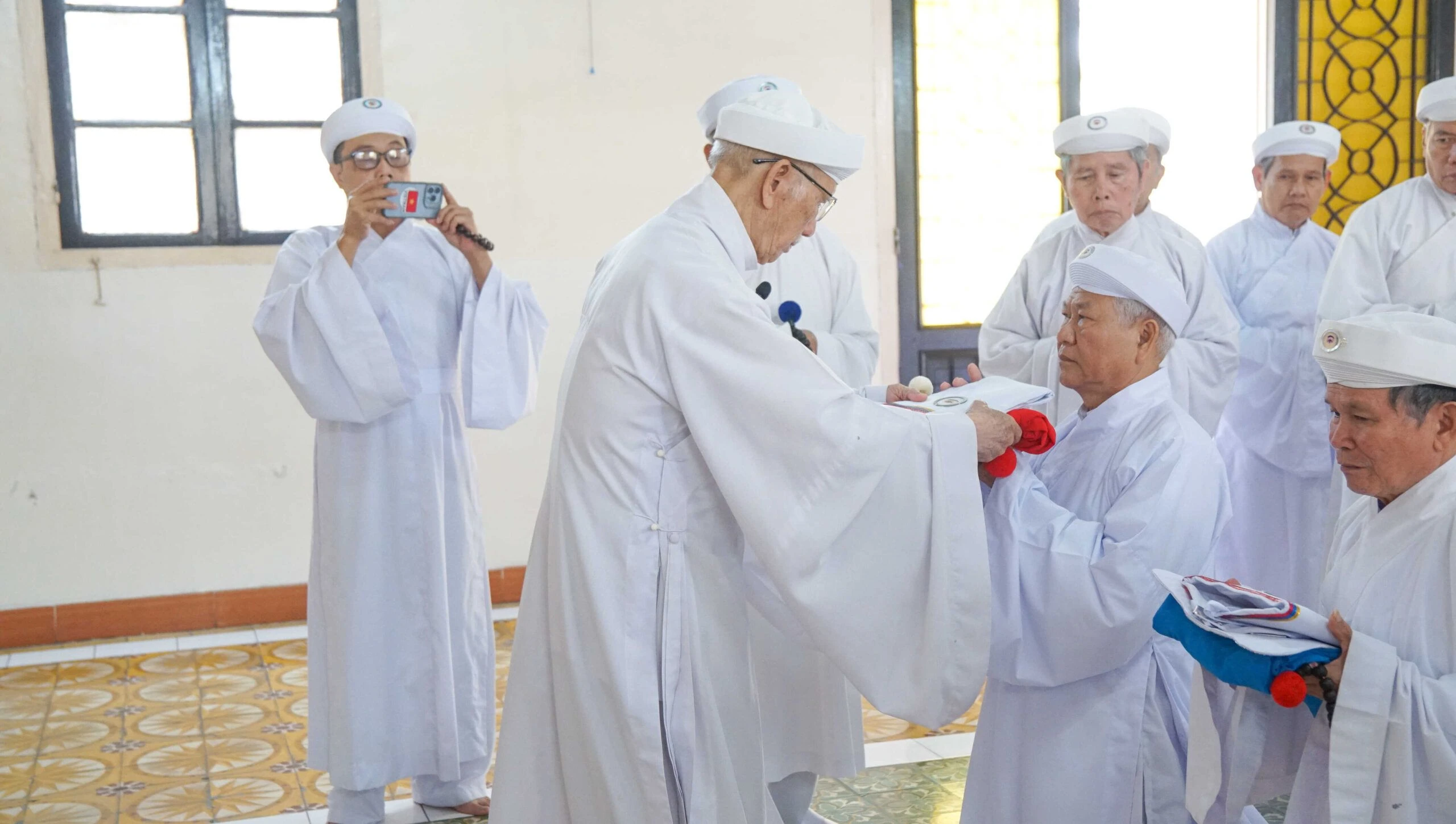 Lễ ban trao Thiên phục Đầu Họ đạo và lễ bái mạng thọ nhiệm Đầu Họ đạo, Ban Điều hành Tịnh thất, Ban Cai quản Họ đạo – ảnh 20
