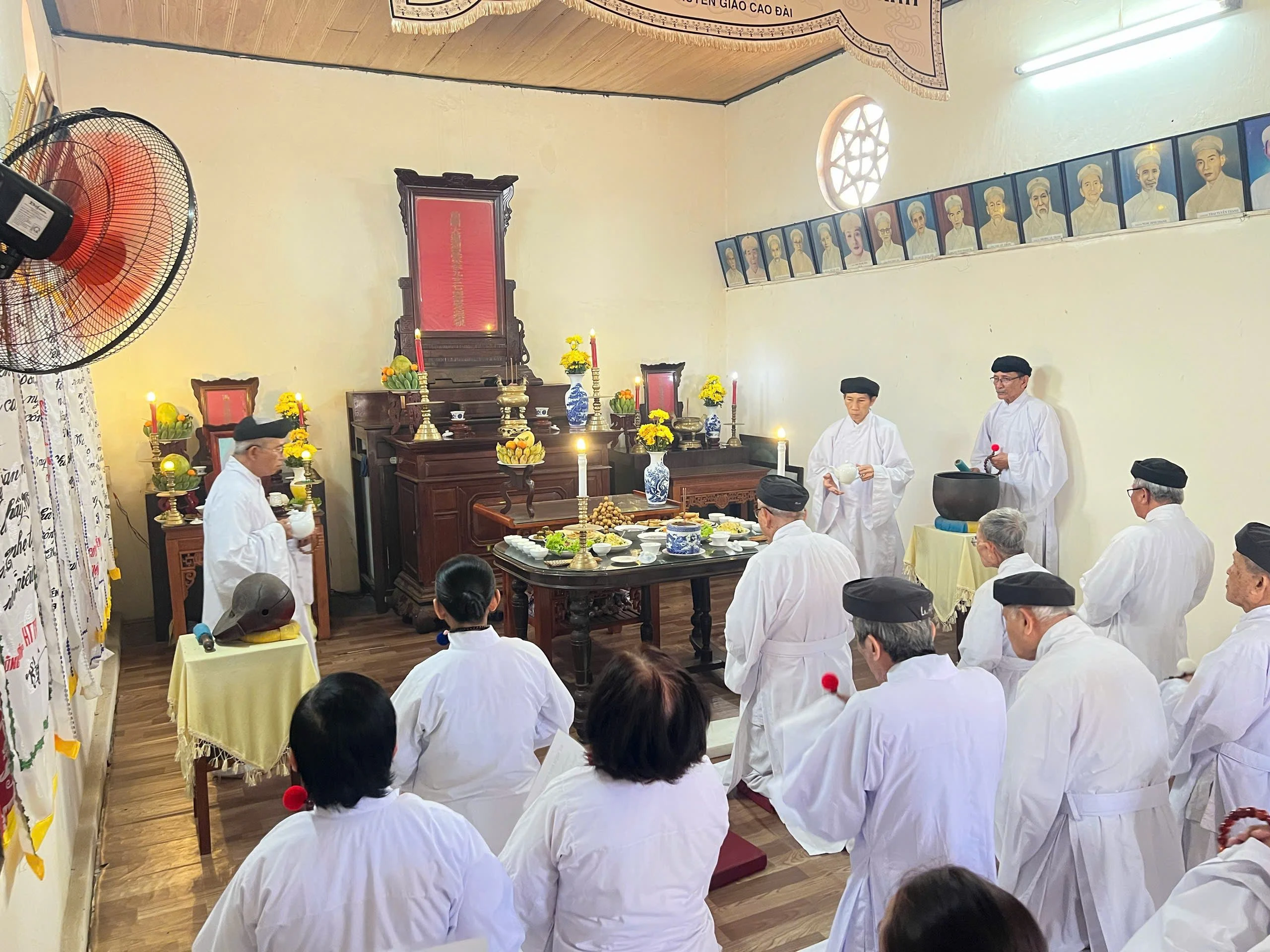 Hội Thánh tổ chức lễ bái mạng chức vụ Đầu Họ đạo và kỷ niệm ngày thành đạo của Đạo trưởng Bảo Pháp Chơn Quân Thanh Long – Hiệp kỵ chư chức sắc Hiệp Thiên Đài. – ảnh 5