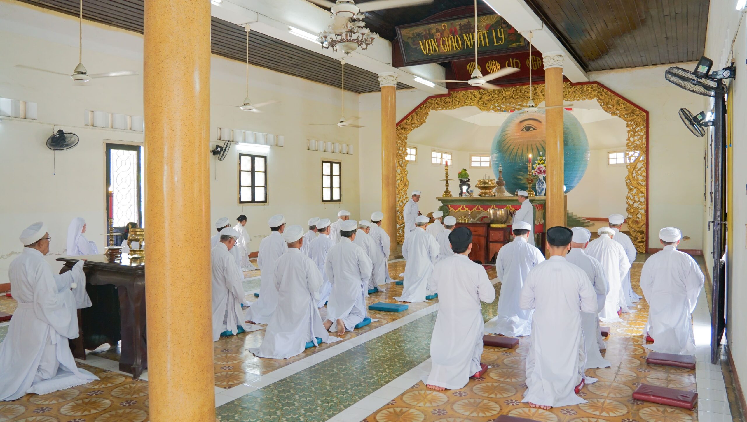 Hội Thánh tổ chức lễ bái mạng thọ phẩm cho quý chức sắc các Cơ quan Hội Thánh – ảnh 22