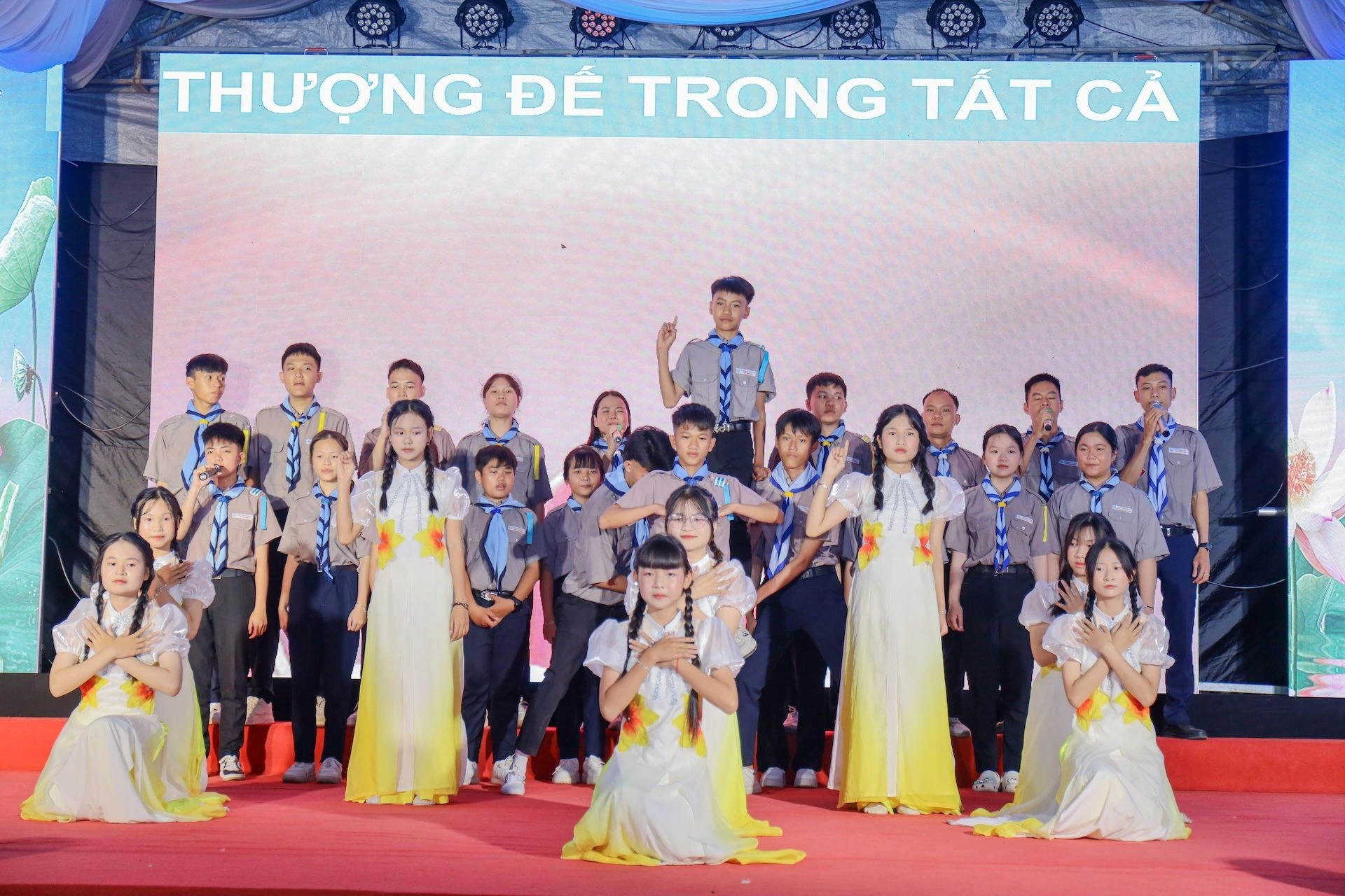 Lễ khởi công xây dựng ngôi Tam Đài – Họ đạo Trung Hòa (Đà Nẵng) – ảnh 14