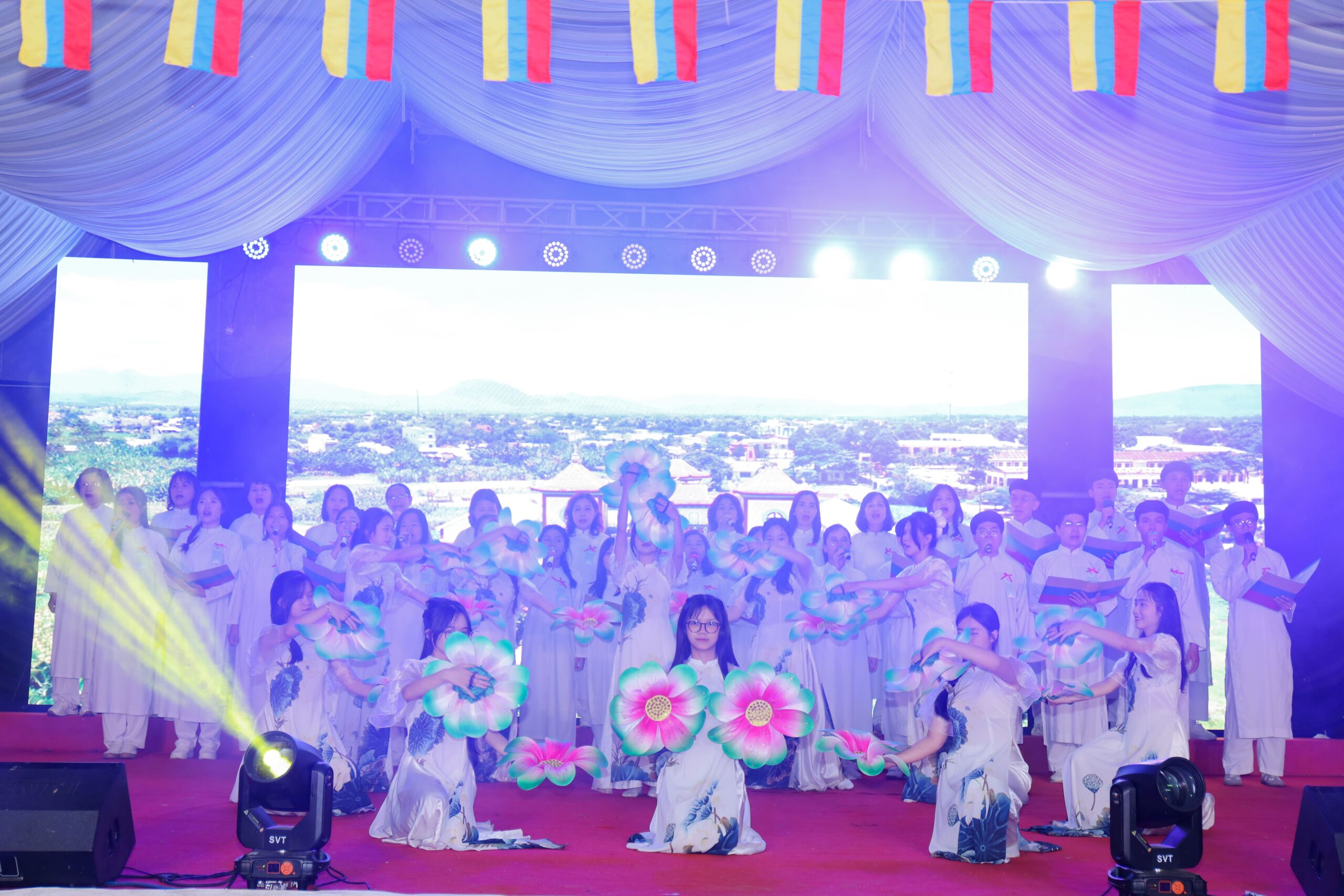 Lễ kỷ niệm 90 năm thành lập Họ đạo Linh Bửu – ảnh 25
