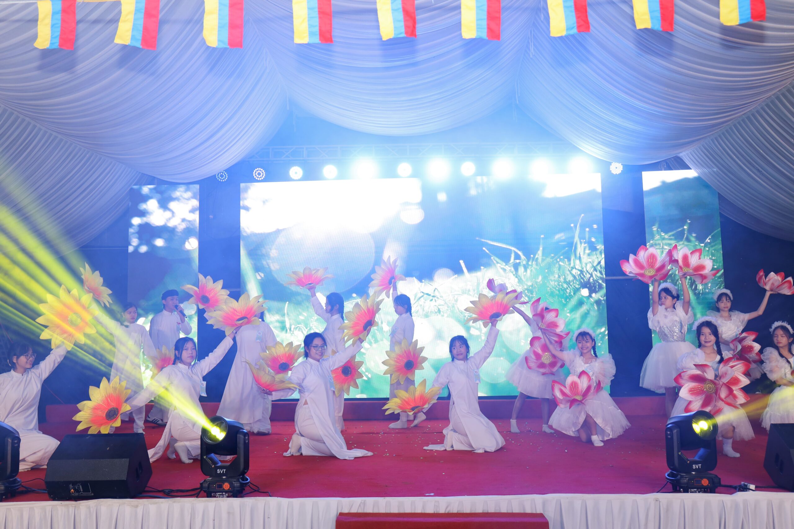 Lễ kỷ niệm 90 năm thành lập Họ đạo Linh Bửu – ảnh 33