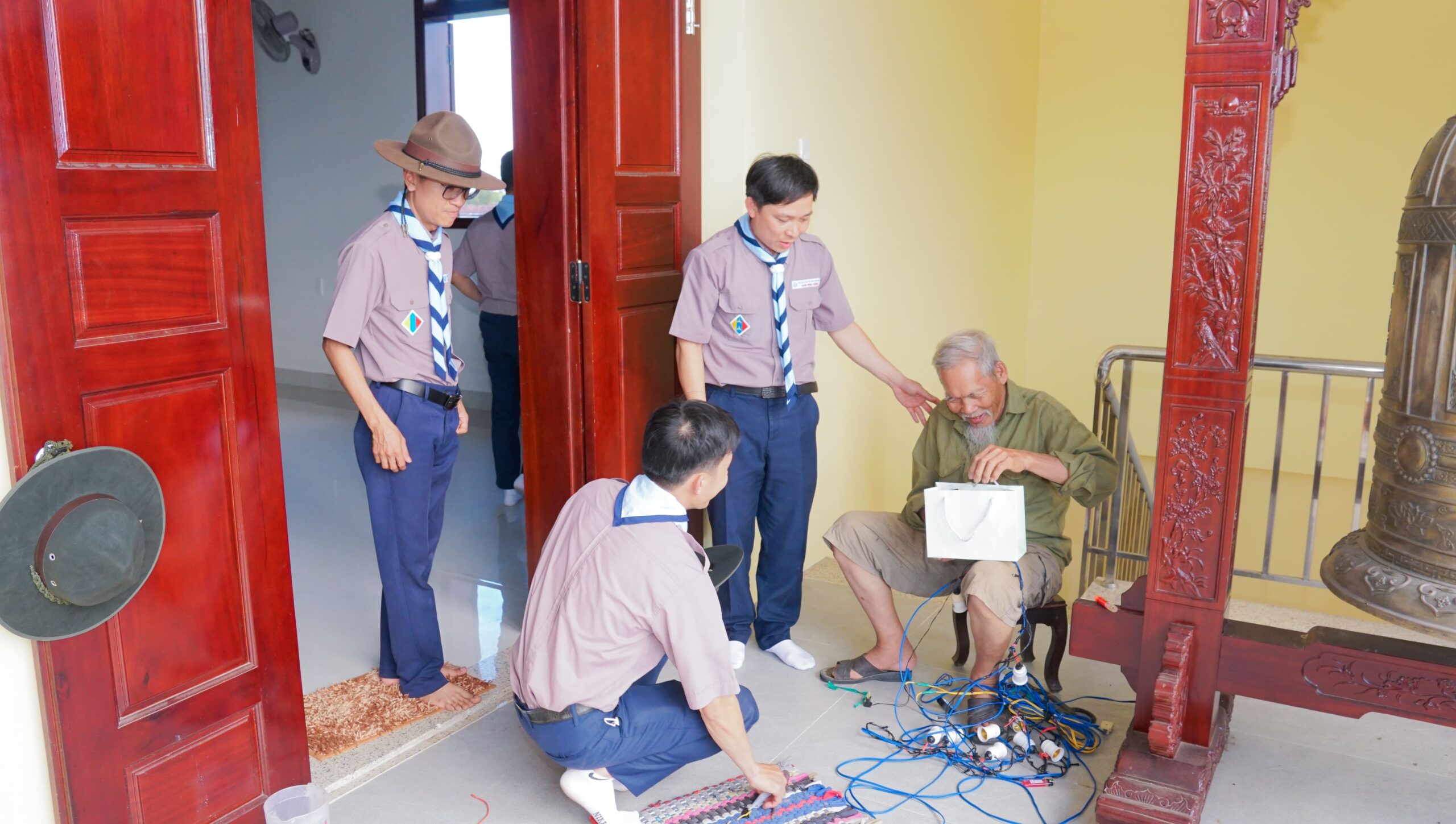 BPTr thăm và trao đổi đạo sự với các GĐHĐ tại Quảng Ngãi – ảnh 60